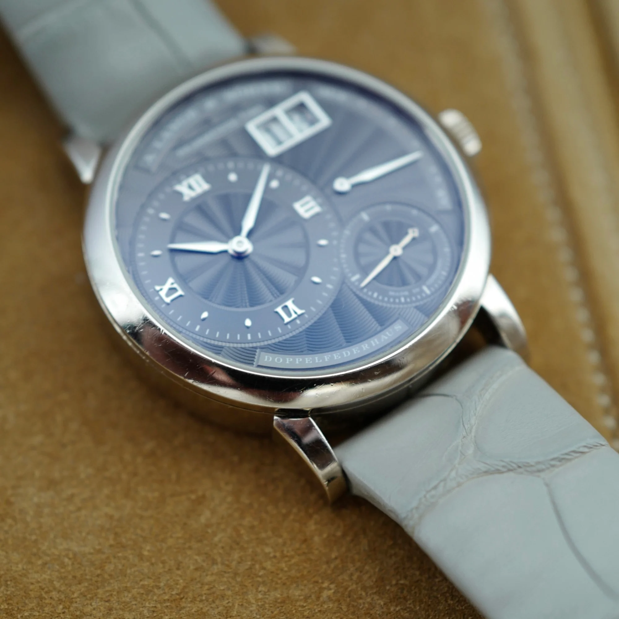 A Lange and Sohne Little Lange 1 Ref. 181.038 - Image 6