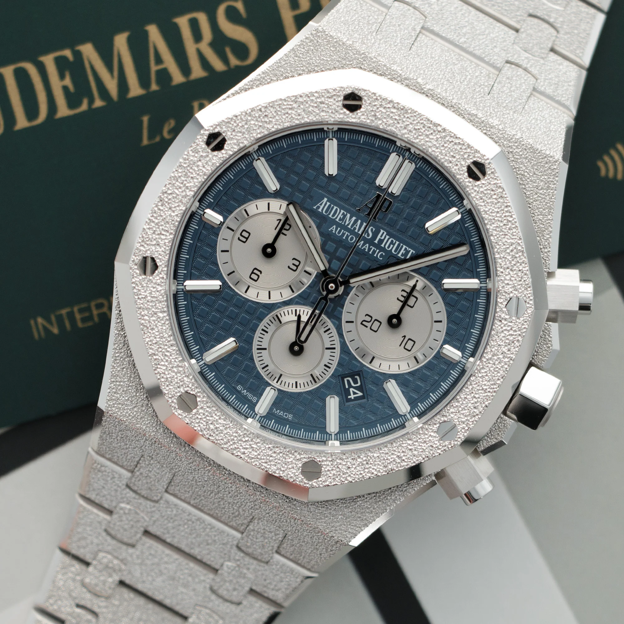 Audemars Piguet Frosted White Gold Royal Oak Watch Ref. 26331 - Image 2
