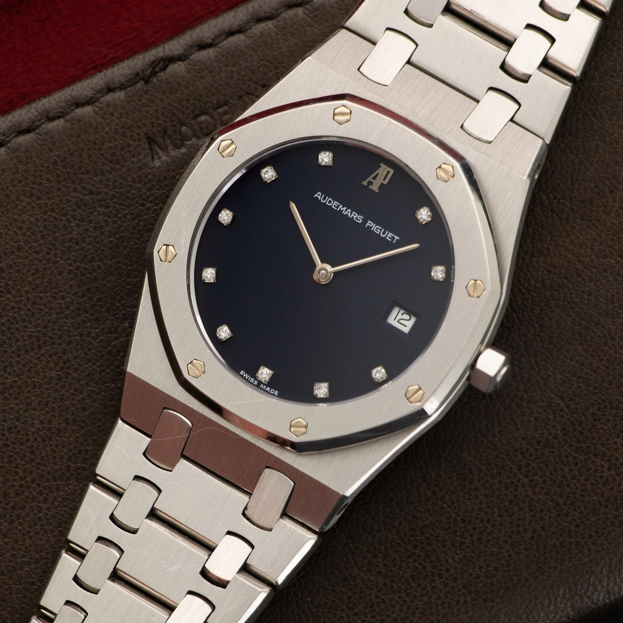 Audemars Piguet Platinum Royal Oak Diamond Watch Ref. 56175 - Image 2
