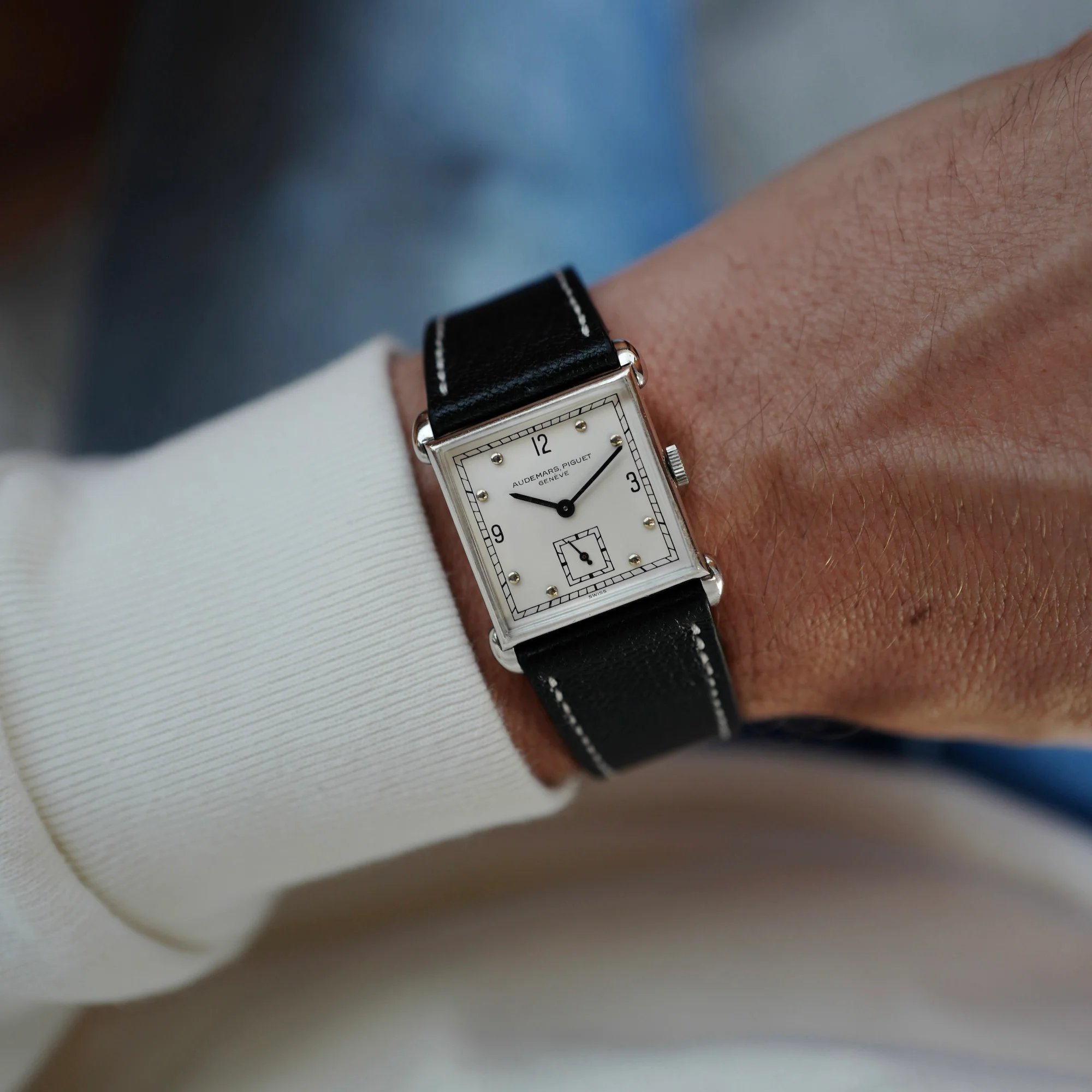 Audemars Piguet Platinum Square Watch - Image 5