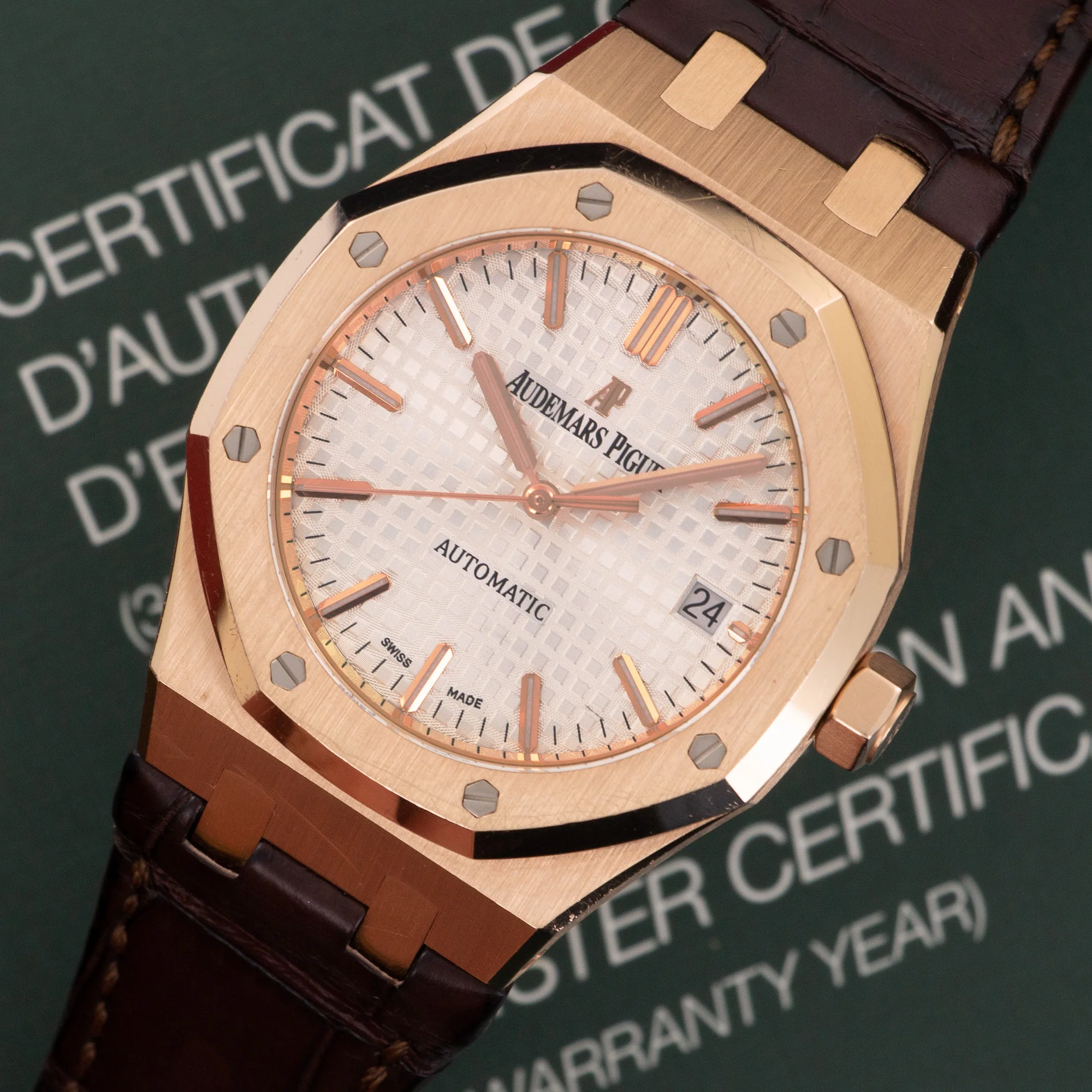Audemars Piguet Rose Gold Automatic Royal Oak Ref. 15450 - Image 2