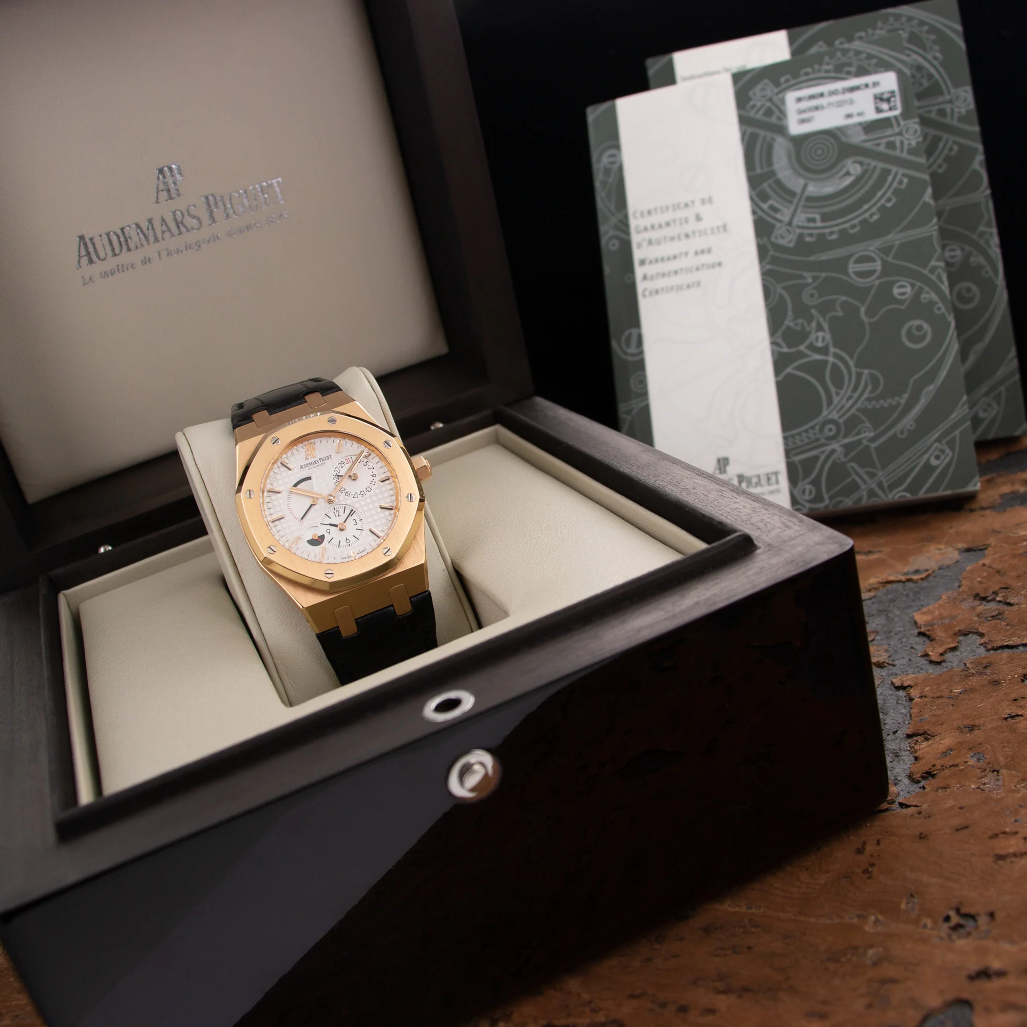 Audemars Piguet Rose Gold Royal Oak Dual Time Ref. 26120OR - Image 6