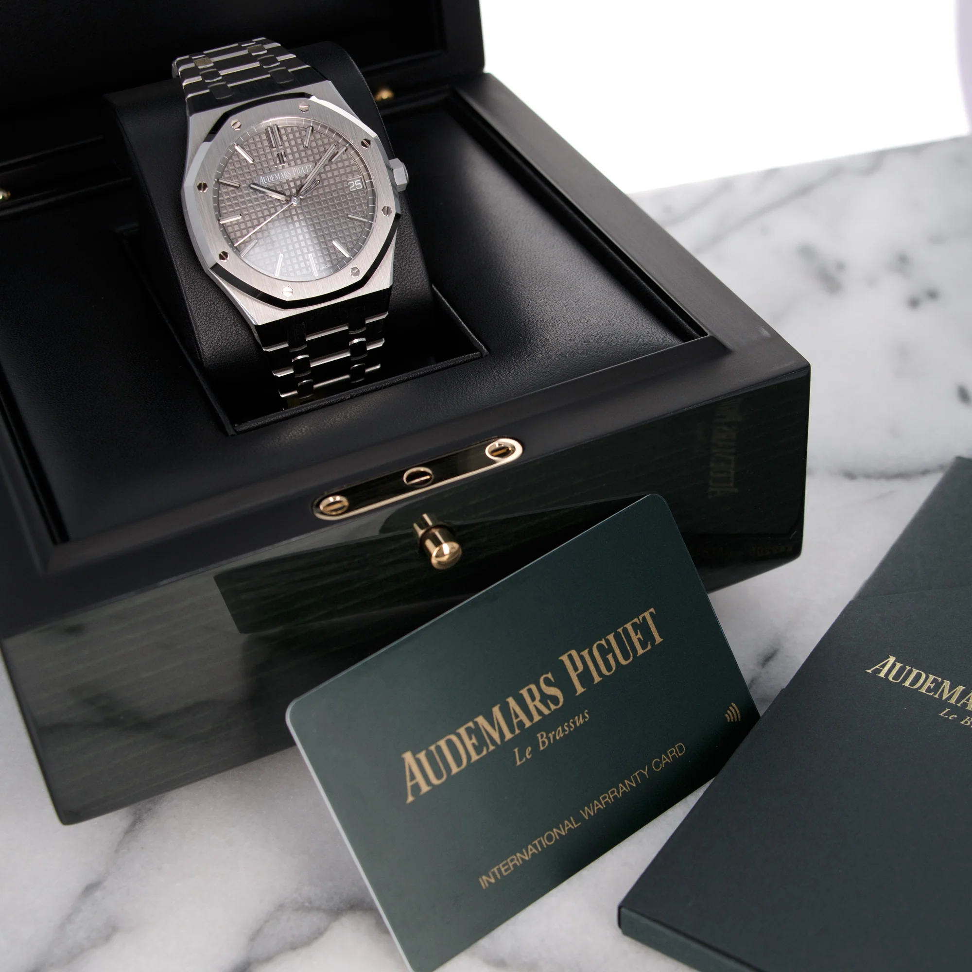 Audemars Piguet Royal Oak Automatic Watch Ref. 15500 - Image 6