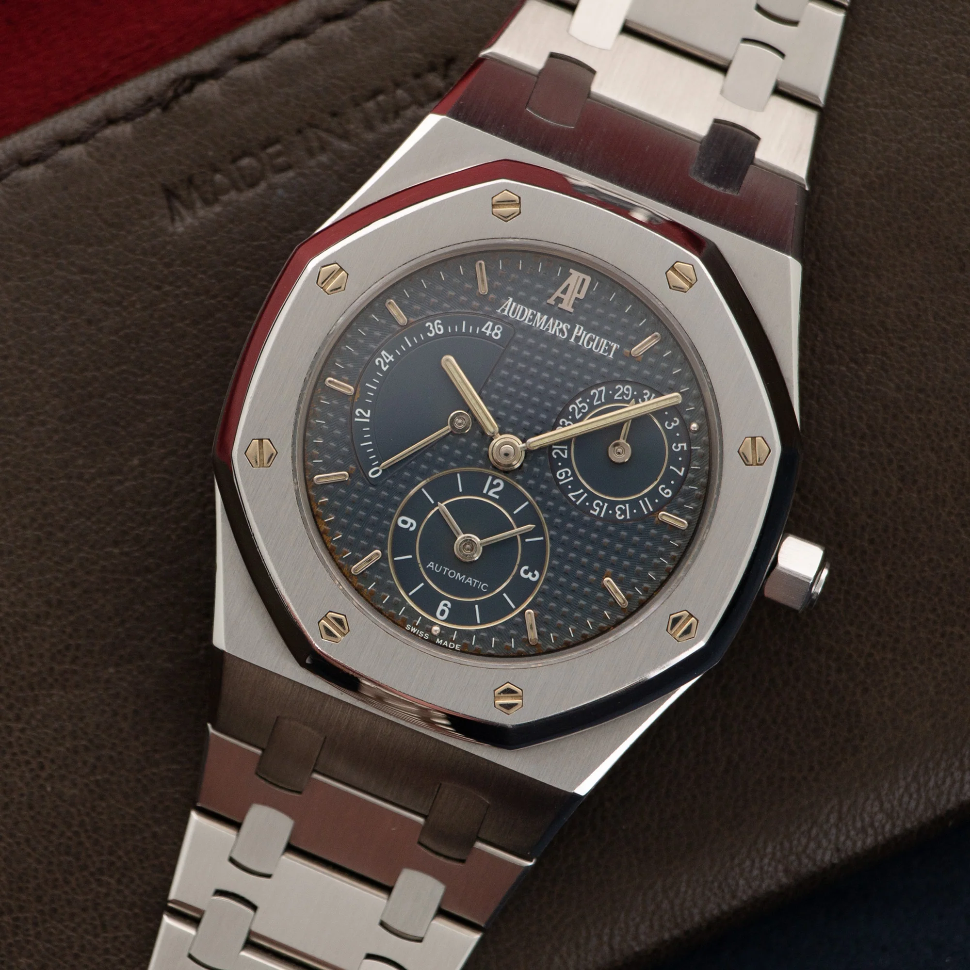 Audemars Piguet Royal Oak Dual Time Watch Ref. 25730 - Image 2