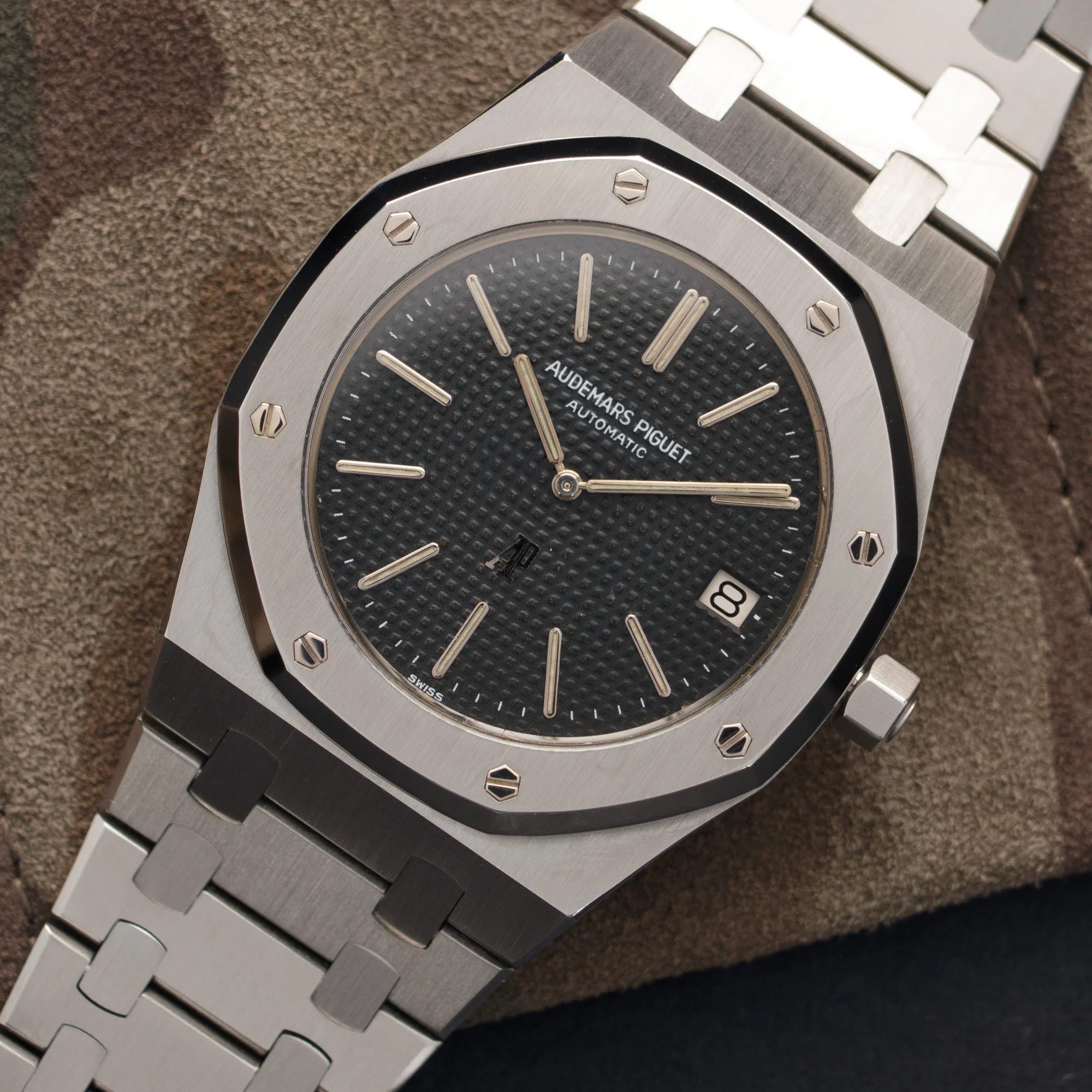Audemars Piguet Royal Oak Jumbo B-Series Watch Ref. 5402 - Image 2