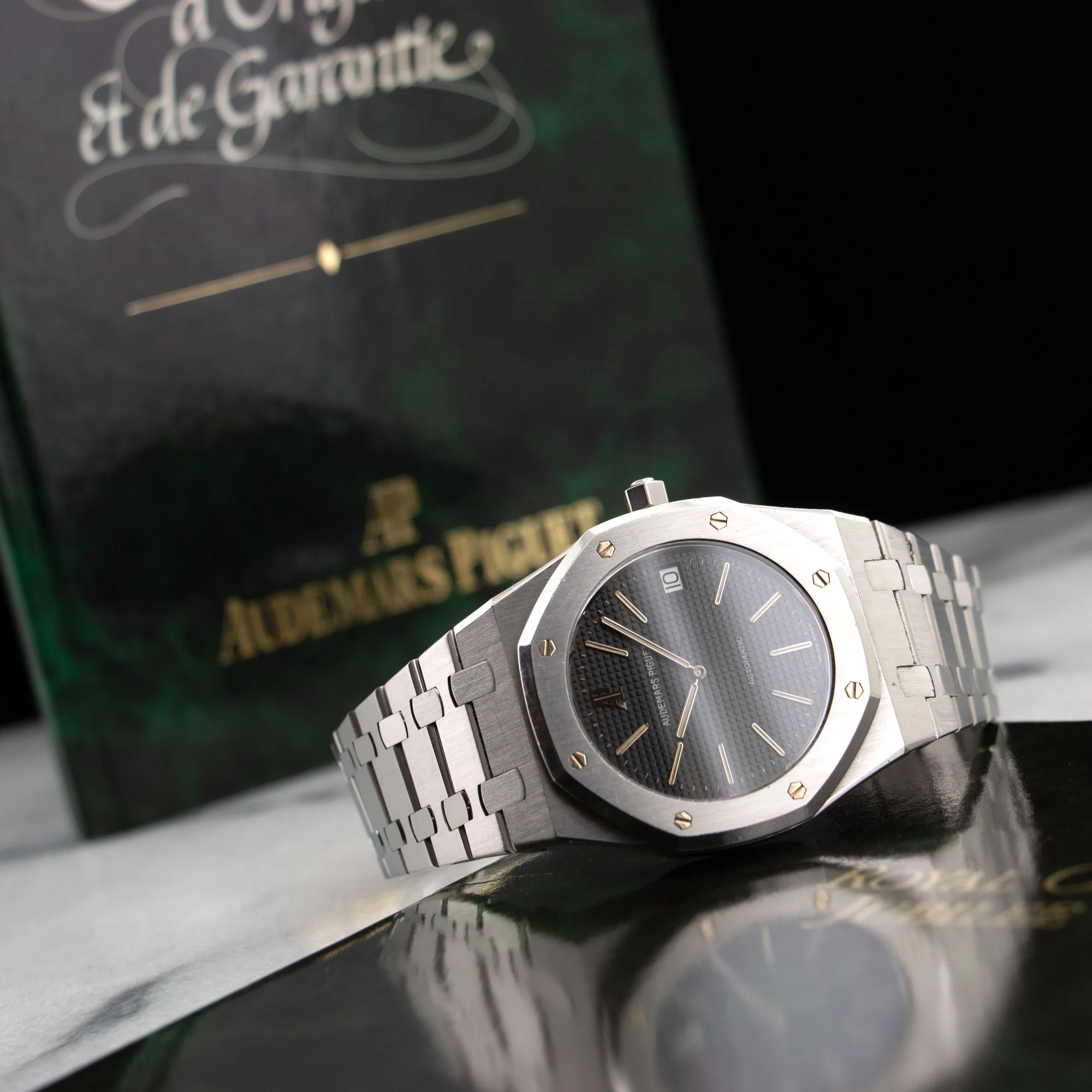 Audemars Piguet Royal Oak Jumbo Jubilee Watch Ref. 14802 - Image 6