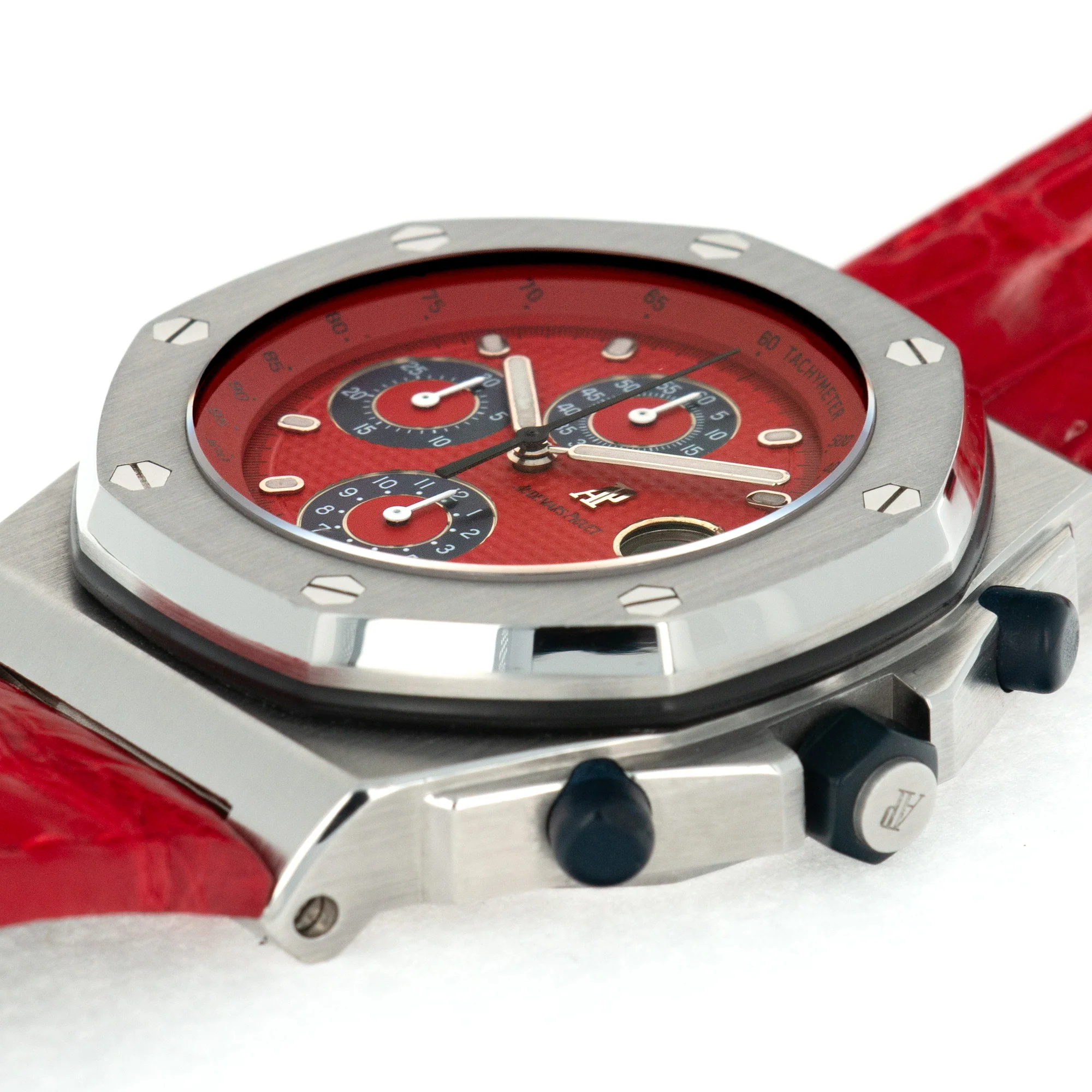 Audemars Piguet Royal Oak Offshore Red Watch Ref. 25770 - Image 4