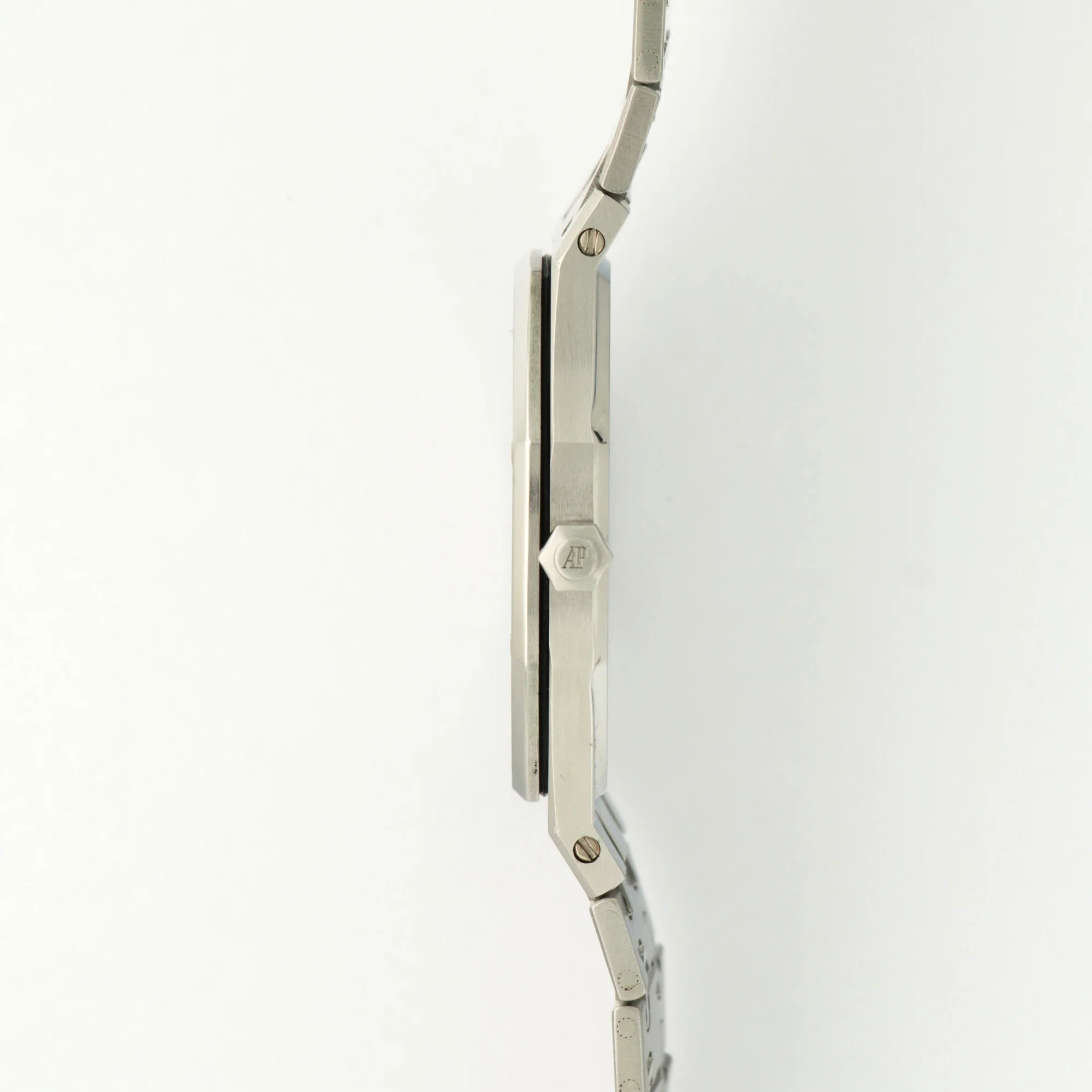 Audemars Piguet Royal Oak Steel Watch Ref. 56143 - Image 3
