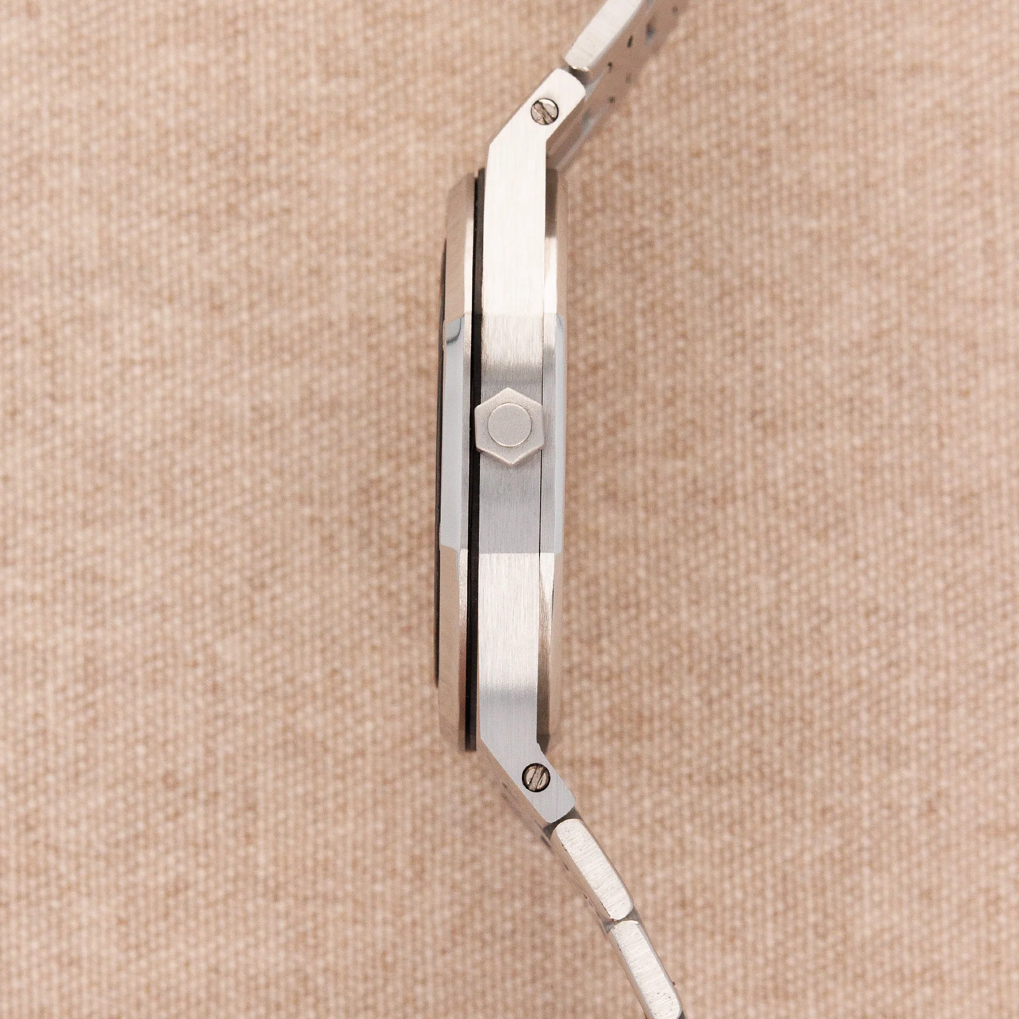 Audemars Piguet Steel Royal Oak Ref 4100 in Like New Condition - Image 4