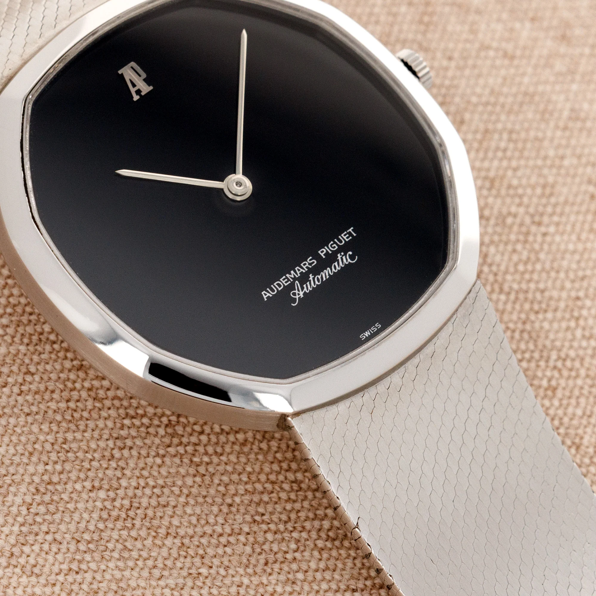 Audemars Piguet Steel Automatic Octagonal Watch Ref. 4010 - Image 4