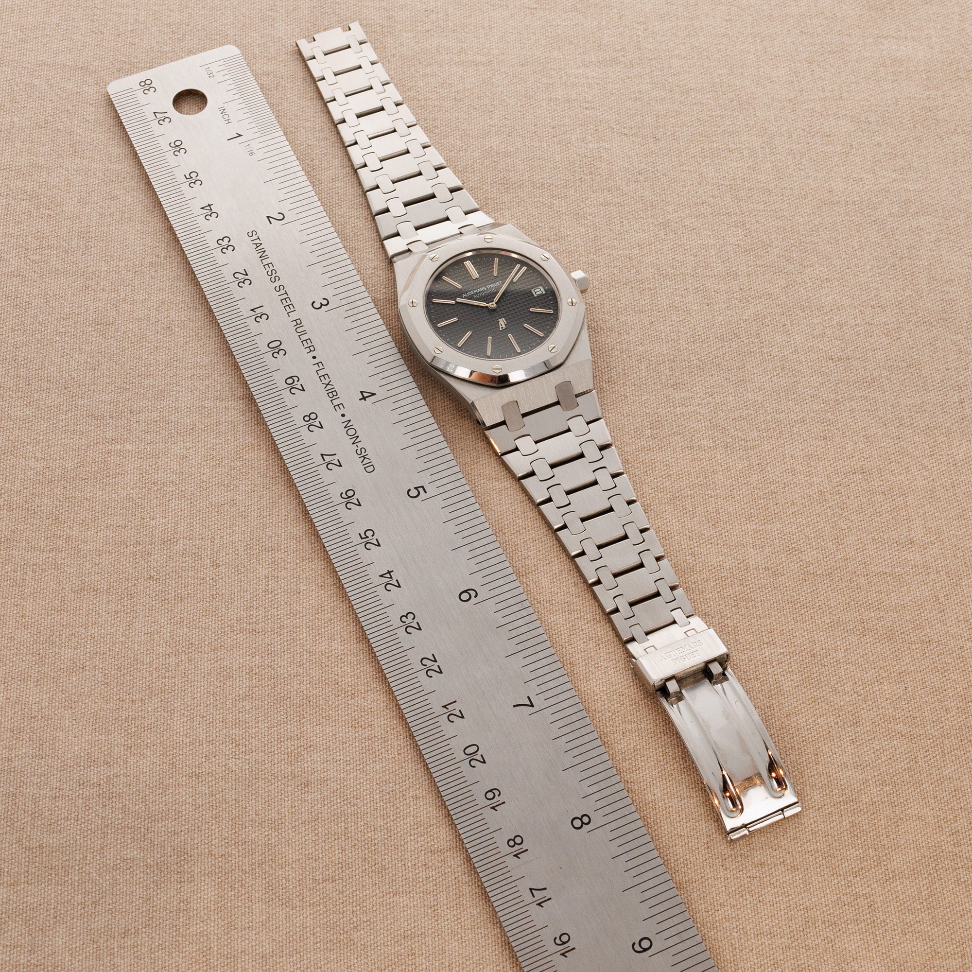 Audemars Piguet Steel Royal Oak A-Series Watch Ref. 5402 - Image 5