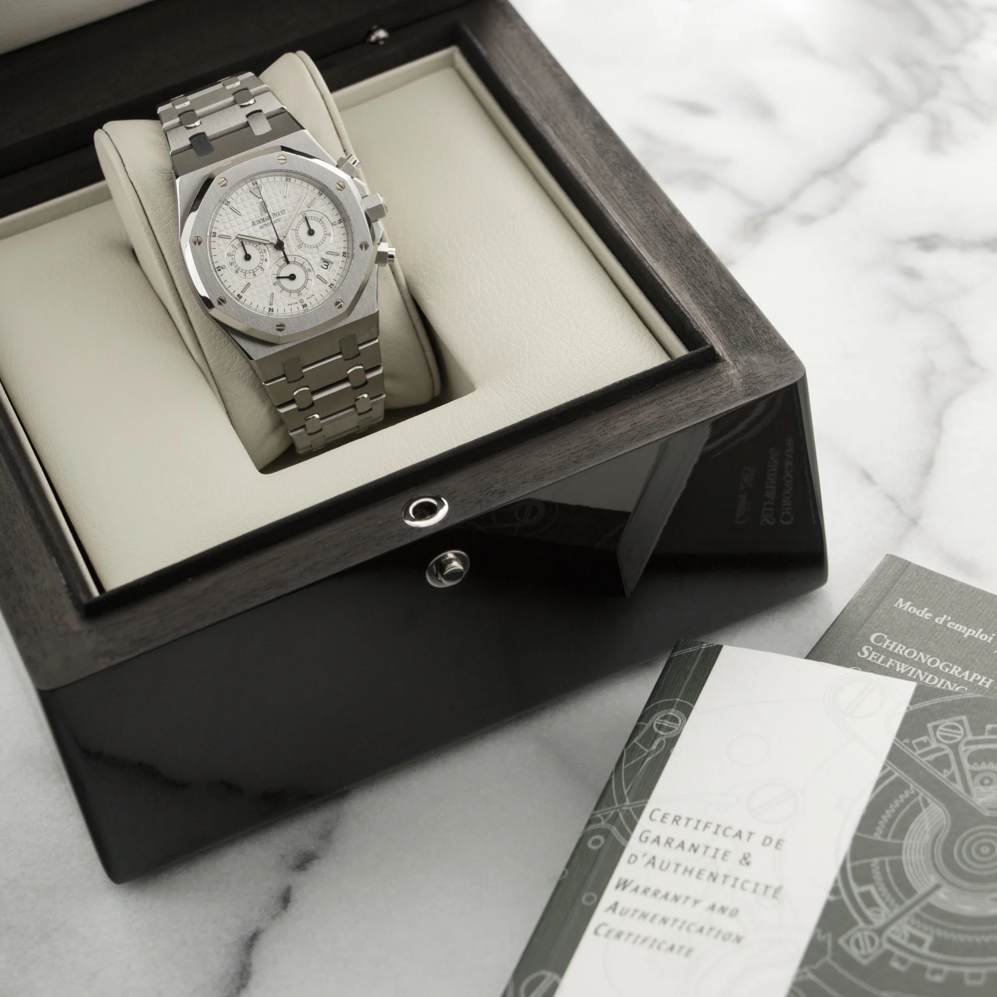 Audemars Piguet Steel Royal Oak Chronograph Watch, ref. 25860 - Image 5