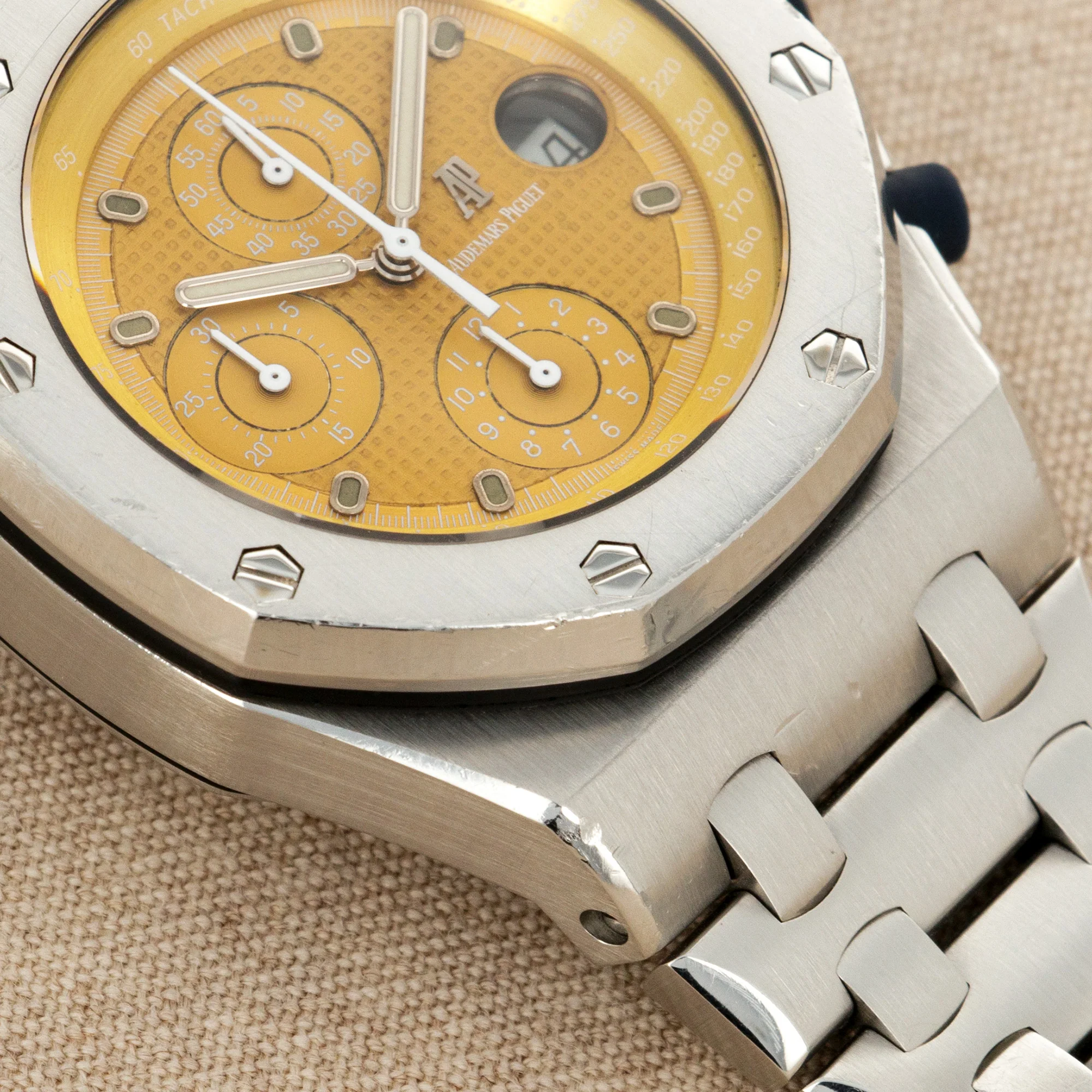 Audemars Piguet Steel Royal Oak Offshore Ref. 25721 with Tropical Gold Dial - Image 3