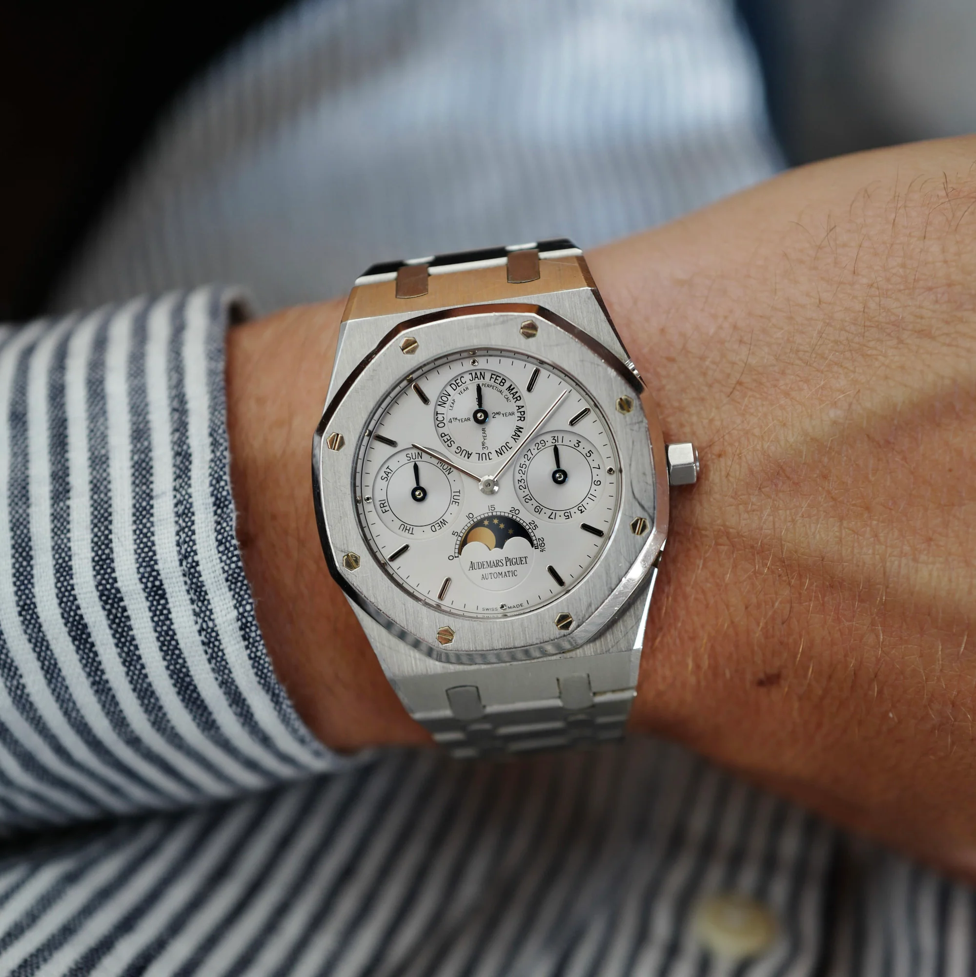 Audemars Piguet Steel Royal Oak Quantieme Perpetual Ref. 25820 - Image 5