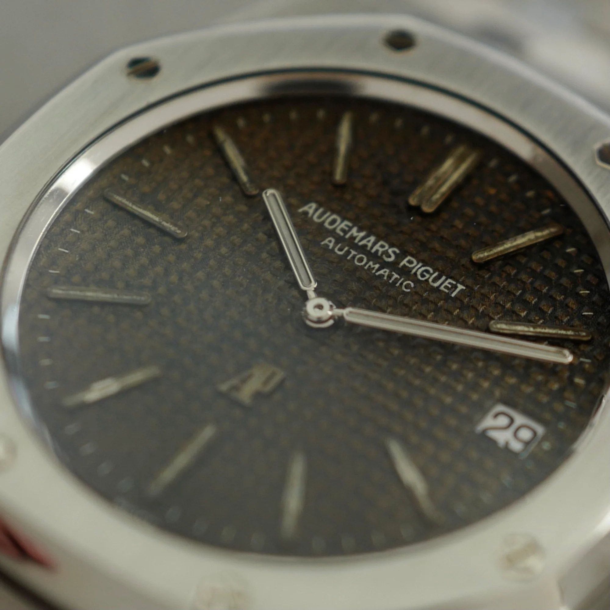 Audemars Piguet Steel Royal Oak Ref. 5402 with Tropical Dial, with Box and Papers - Image 7