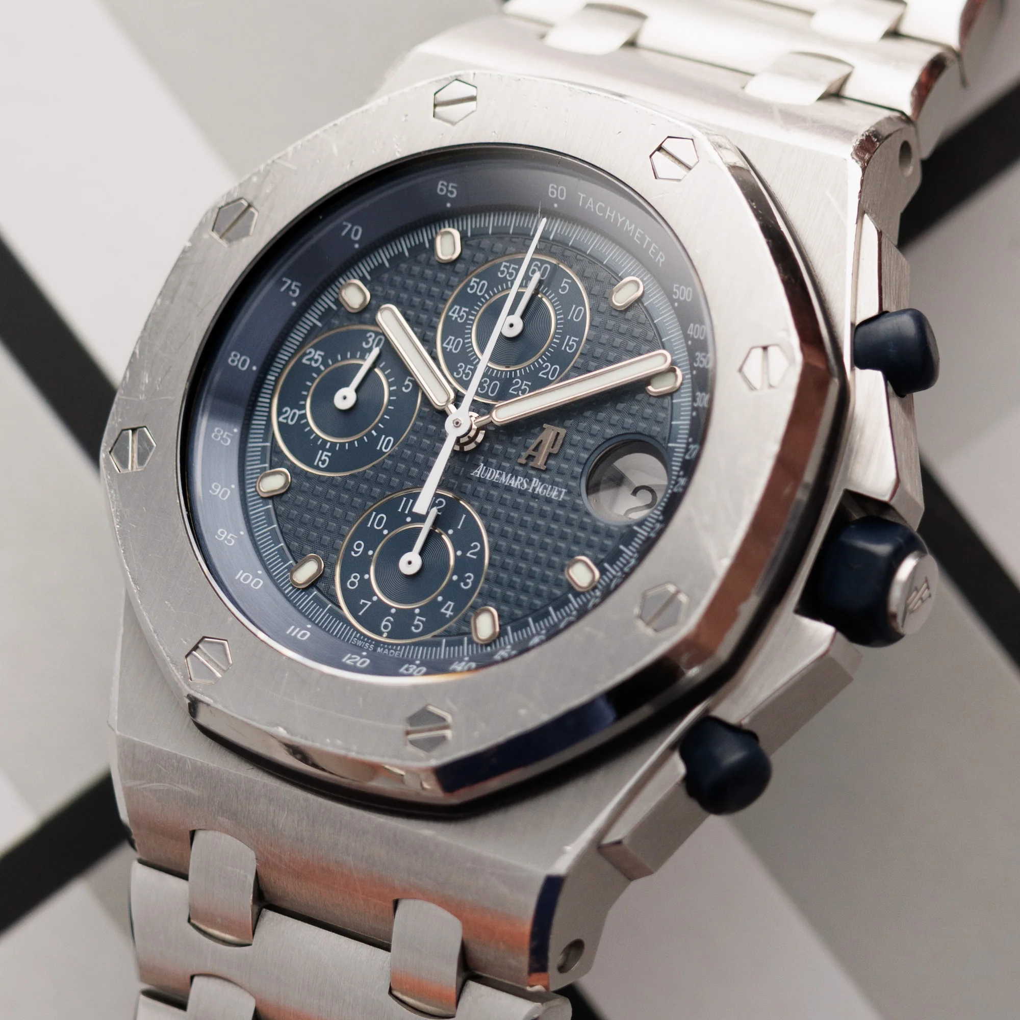 Audemars Piguet Steel The Beast Royal Oak Offshore Chronograph Ref. 25721 with Certificate - Image 2