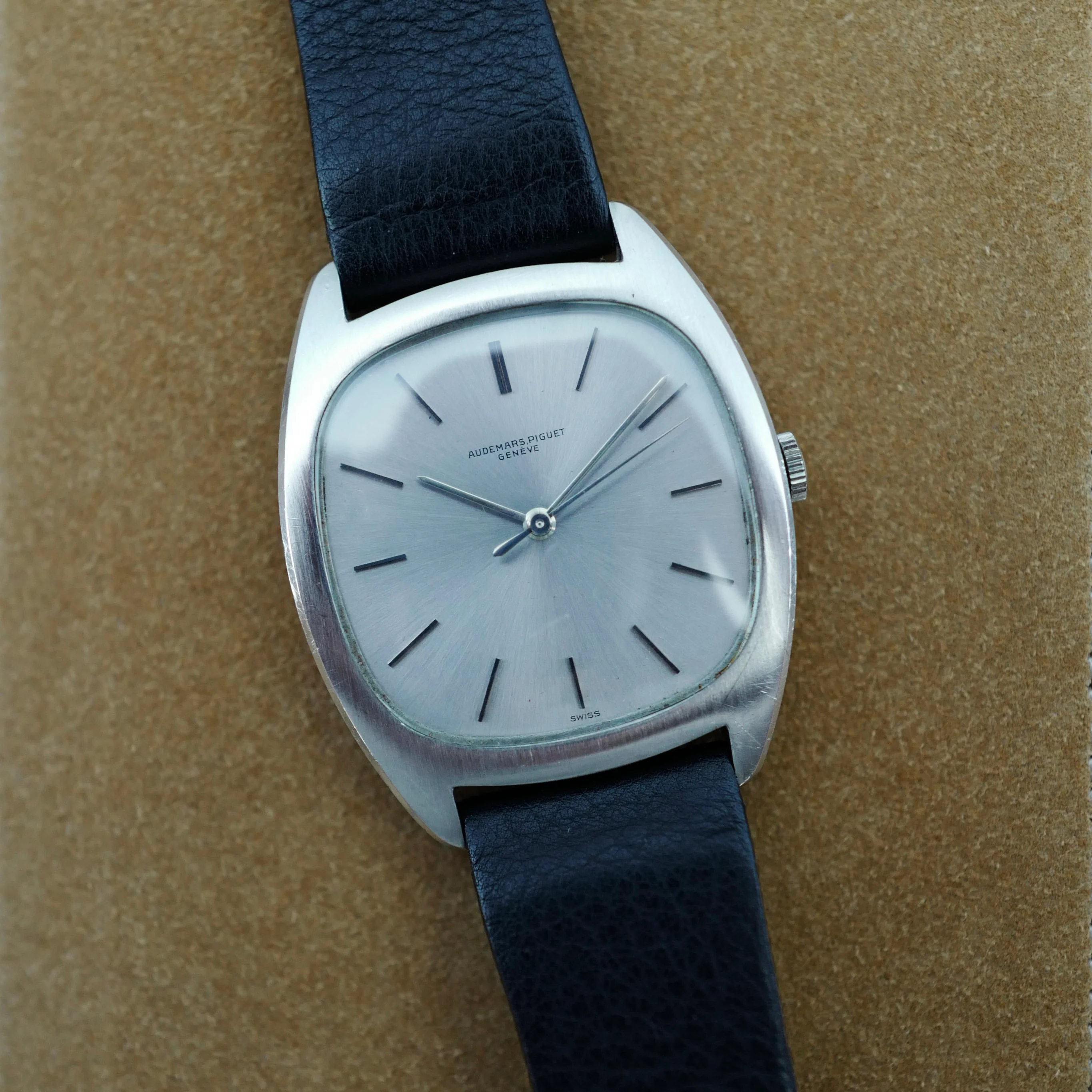 Audemars Piguet Steel Tonneau Watch Ref. 5369 - Image 3