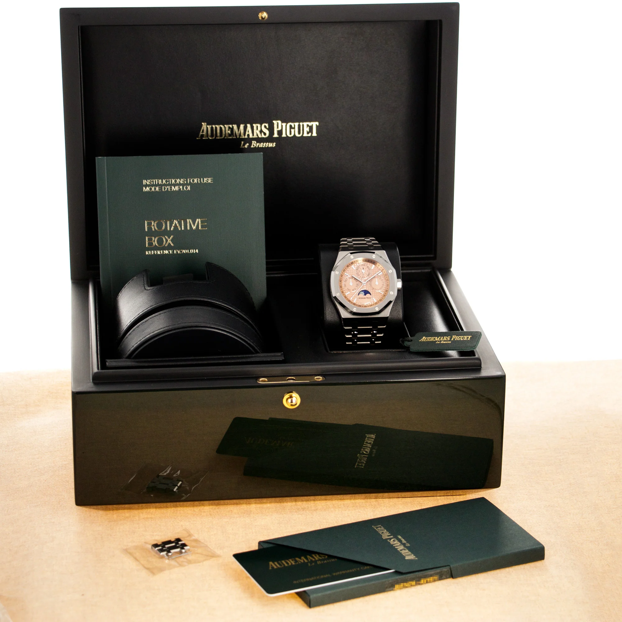 Audemars Piguet Titanium Royal Oak Quantieme Perpetual Ref. 26615 with Salmon Dial - Image 9