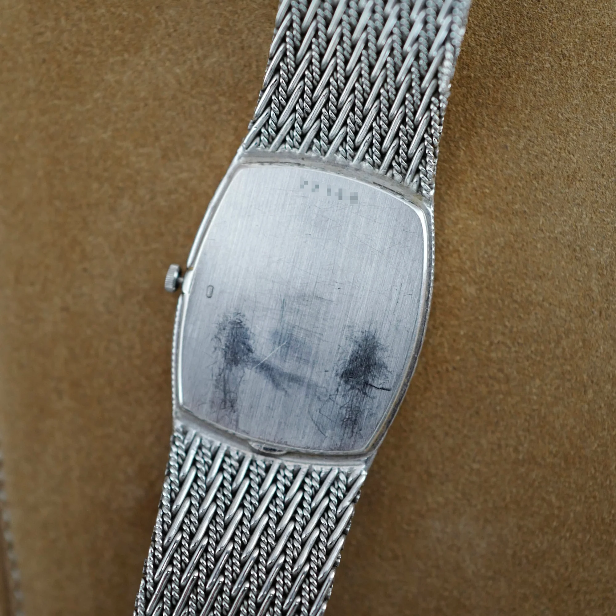 Audemars Piguet White Gold and Blue Round Marker Dial Watch - Image 5