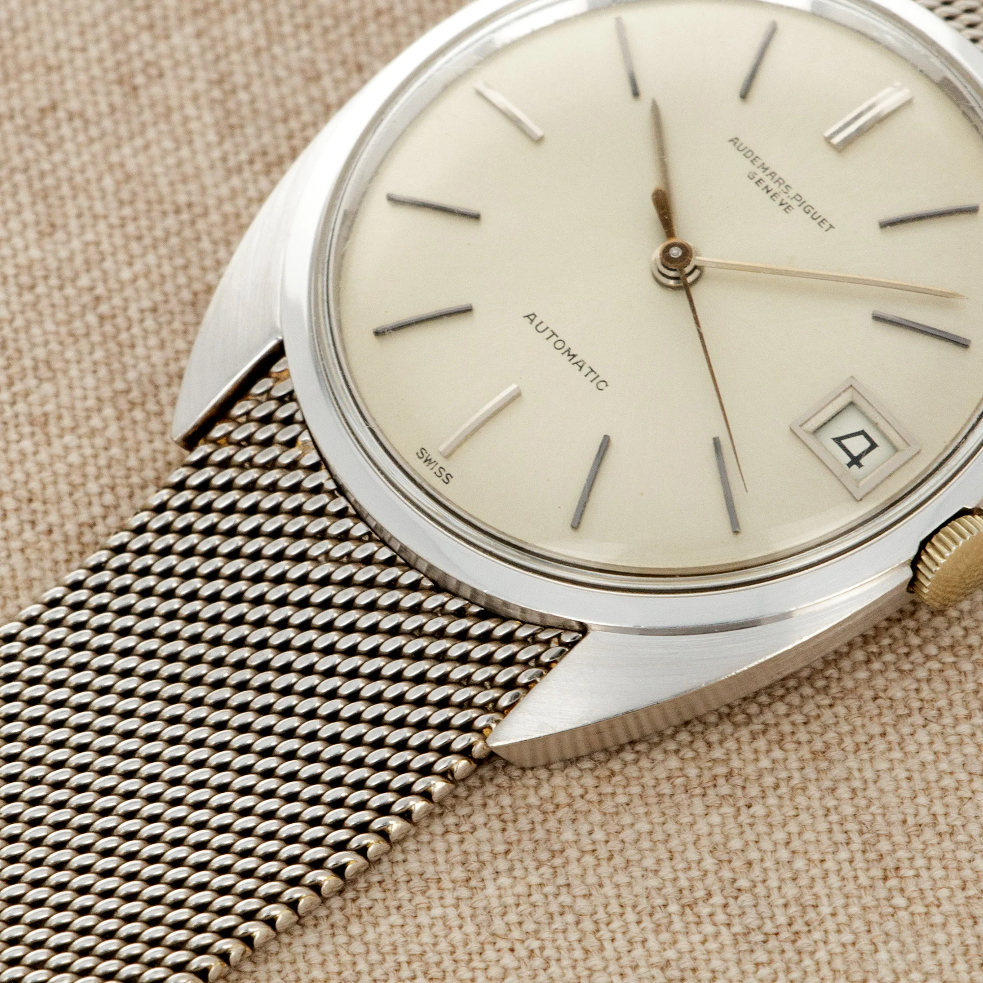 Audemars Piguet White Gold Automatic Watch Ref. 5205 - Image 4
