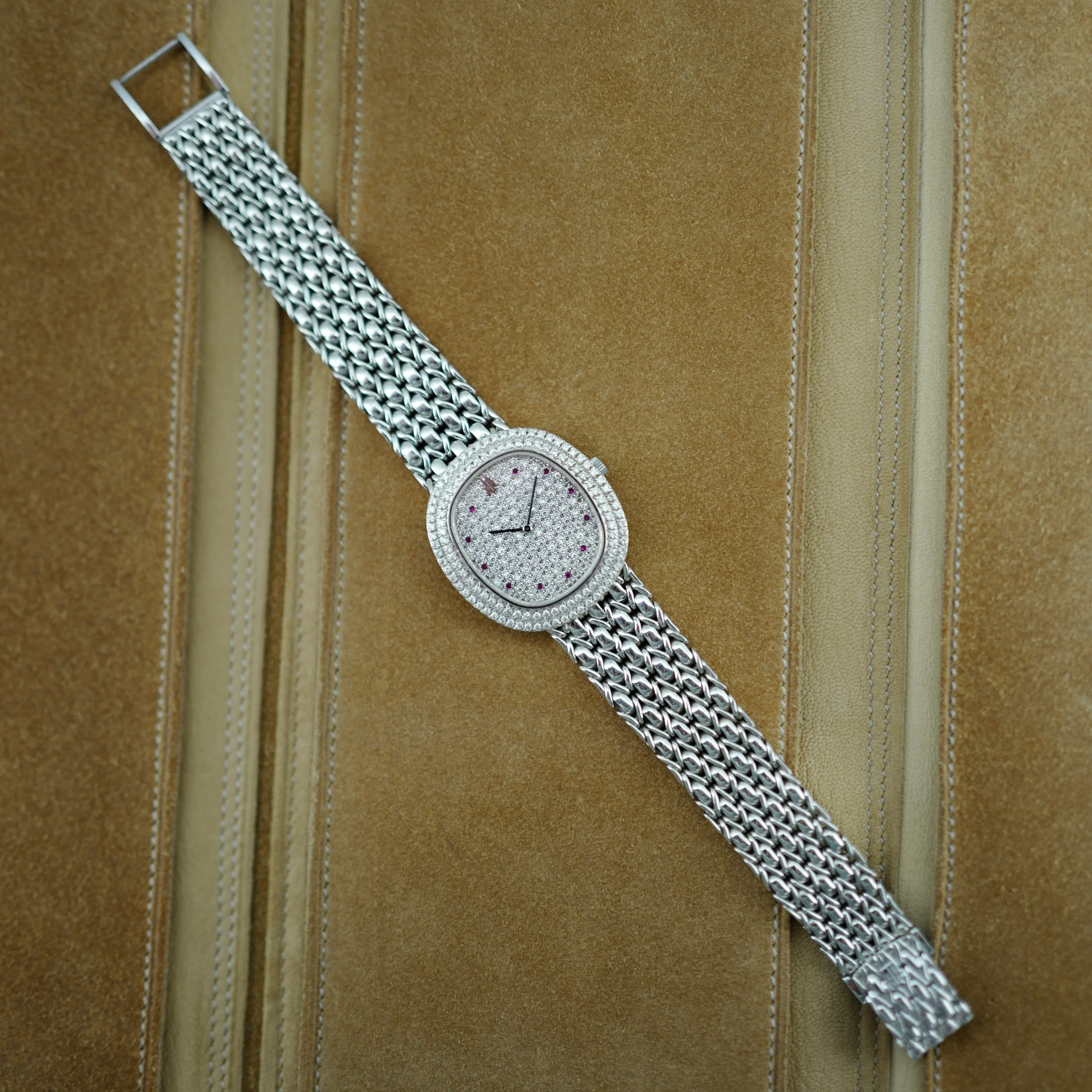 Audemars Piguet White Gold Bracelet Watch Ref. 56478 - Image 7