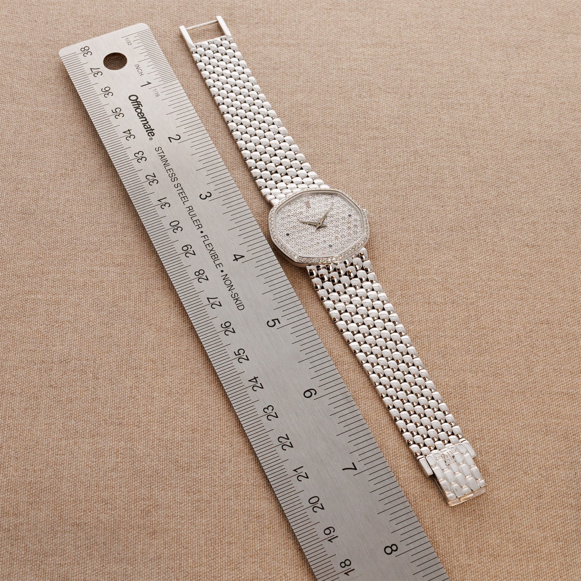 Audemars Piguet White Gold Bracelet Watch with Diamond Dial - Image 5