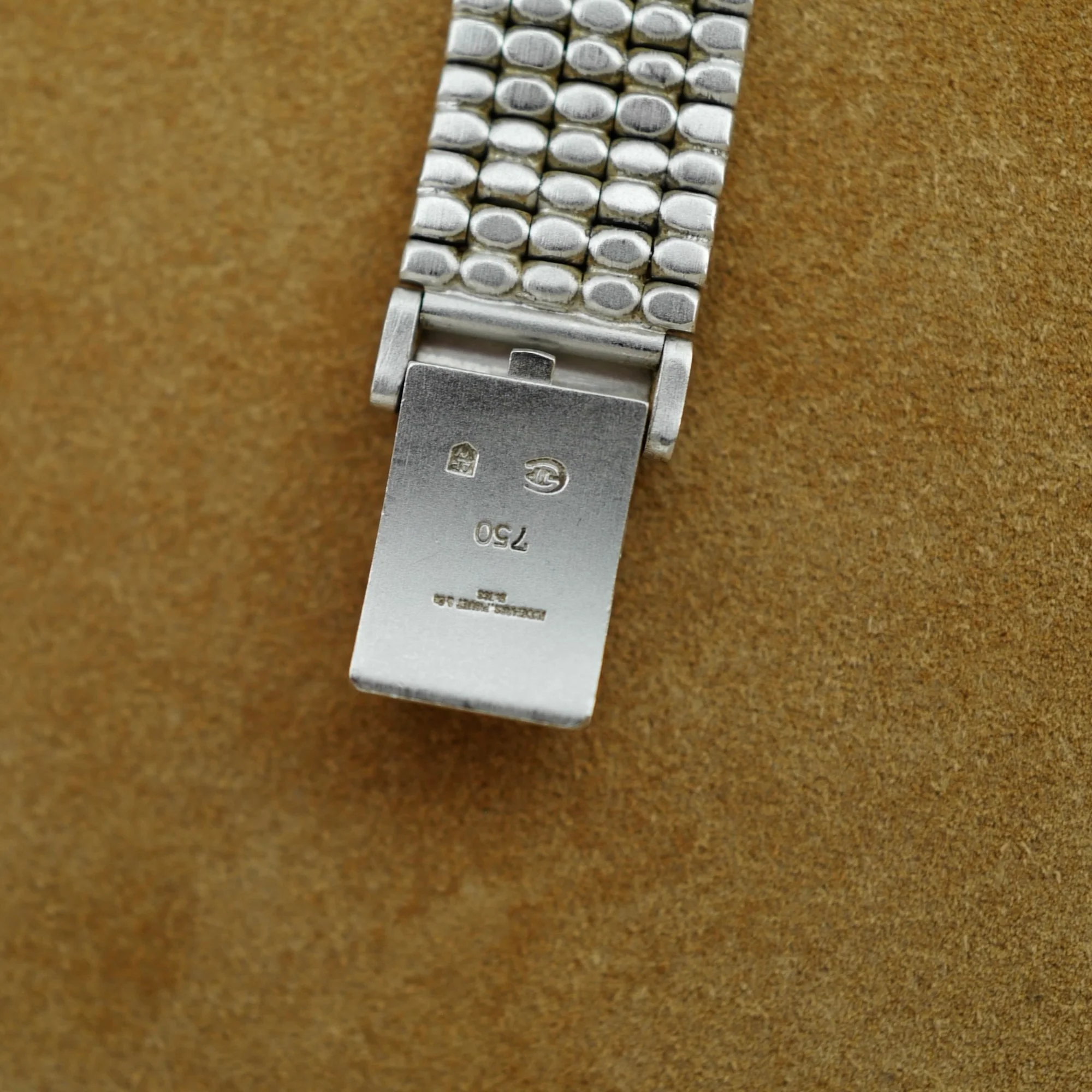 Audemars Piguet White Gold Bullet Bracelet Watch (New Arrival) - Image 7