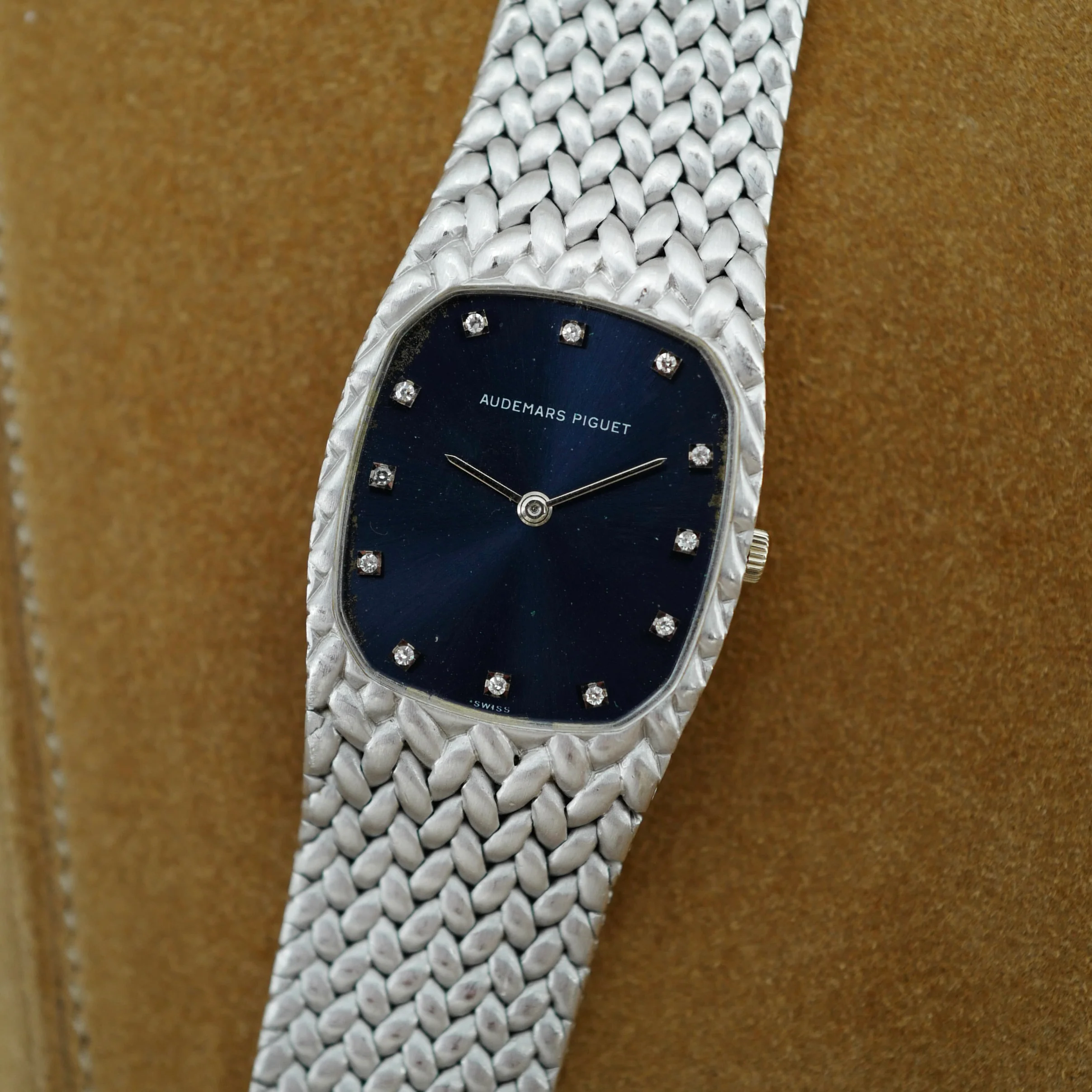 Audemars Piguet White Gold Cobra-style Bracelet Watch - Image 3