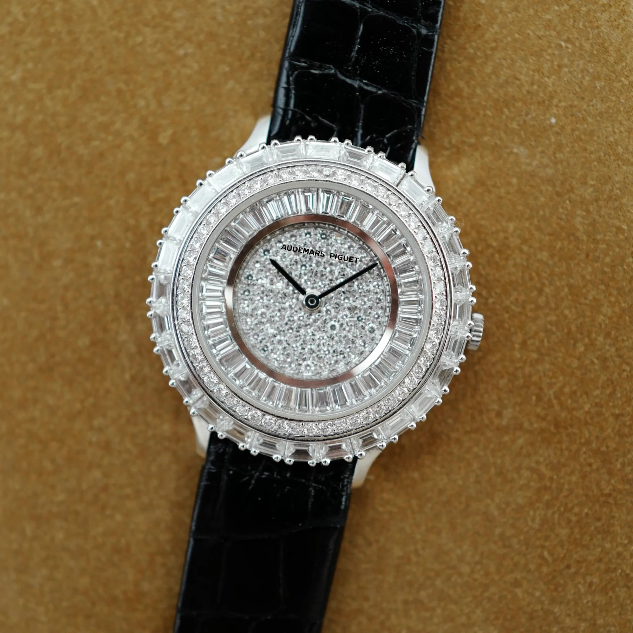 Audemars Piguet White Gold Diamond Watch - Image 3
