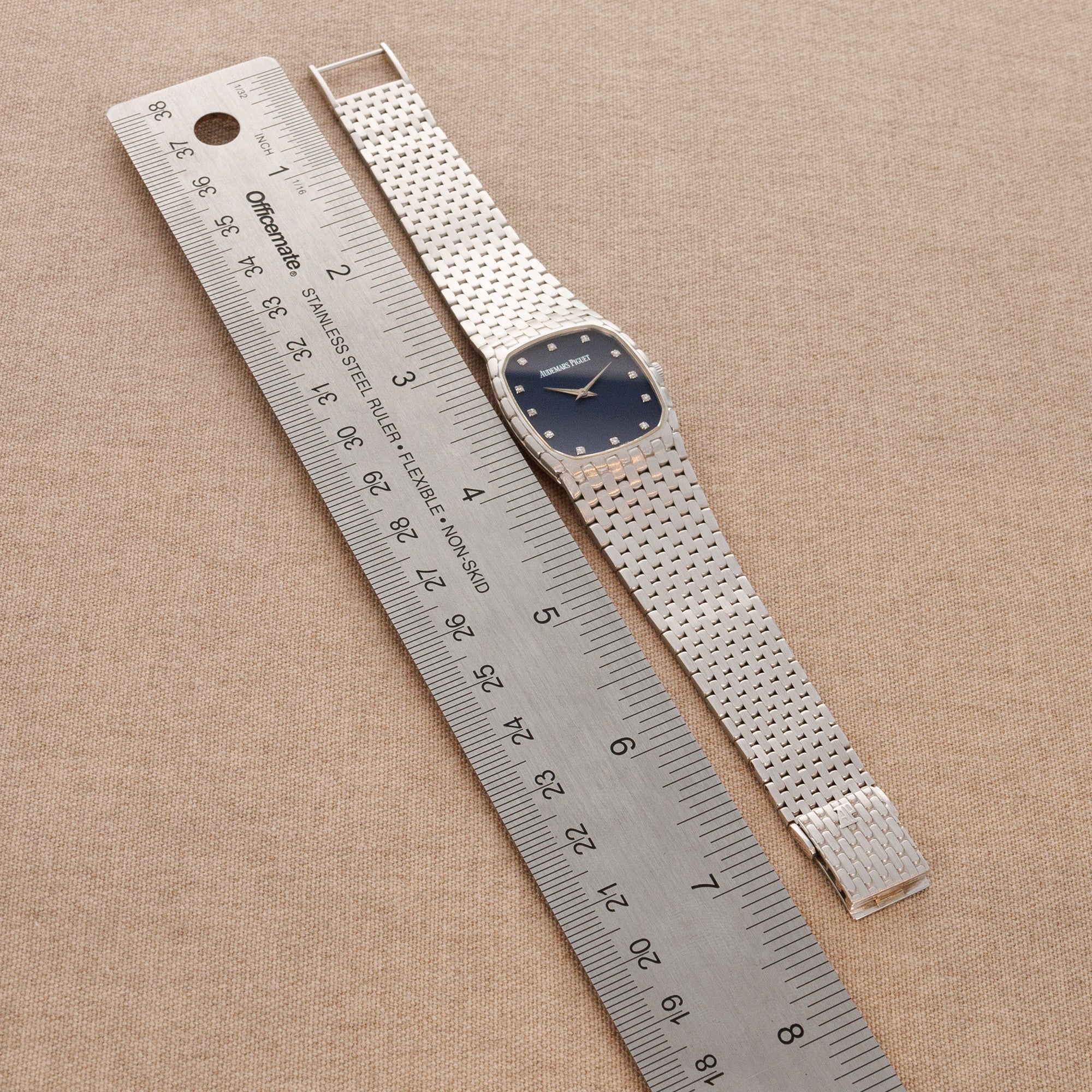 Audemars Piguet White Gold Mechanical Cobra Style Watch - Image 4