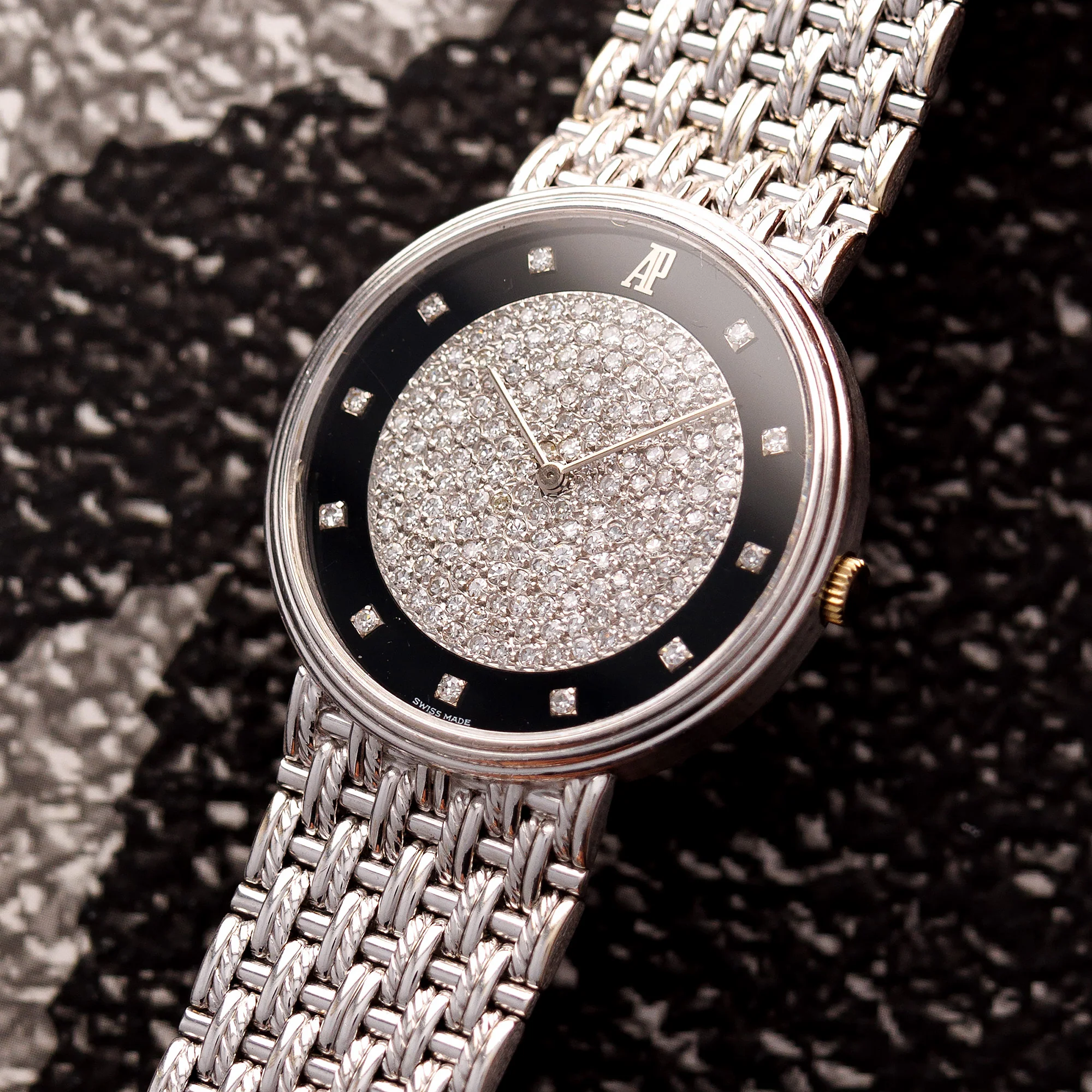 Audemars Piguet White Gold Onyx Diamond Watch Ref. 56301 - Image 2