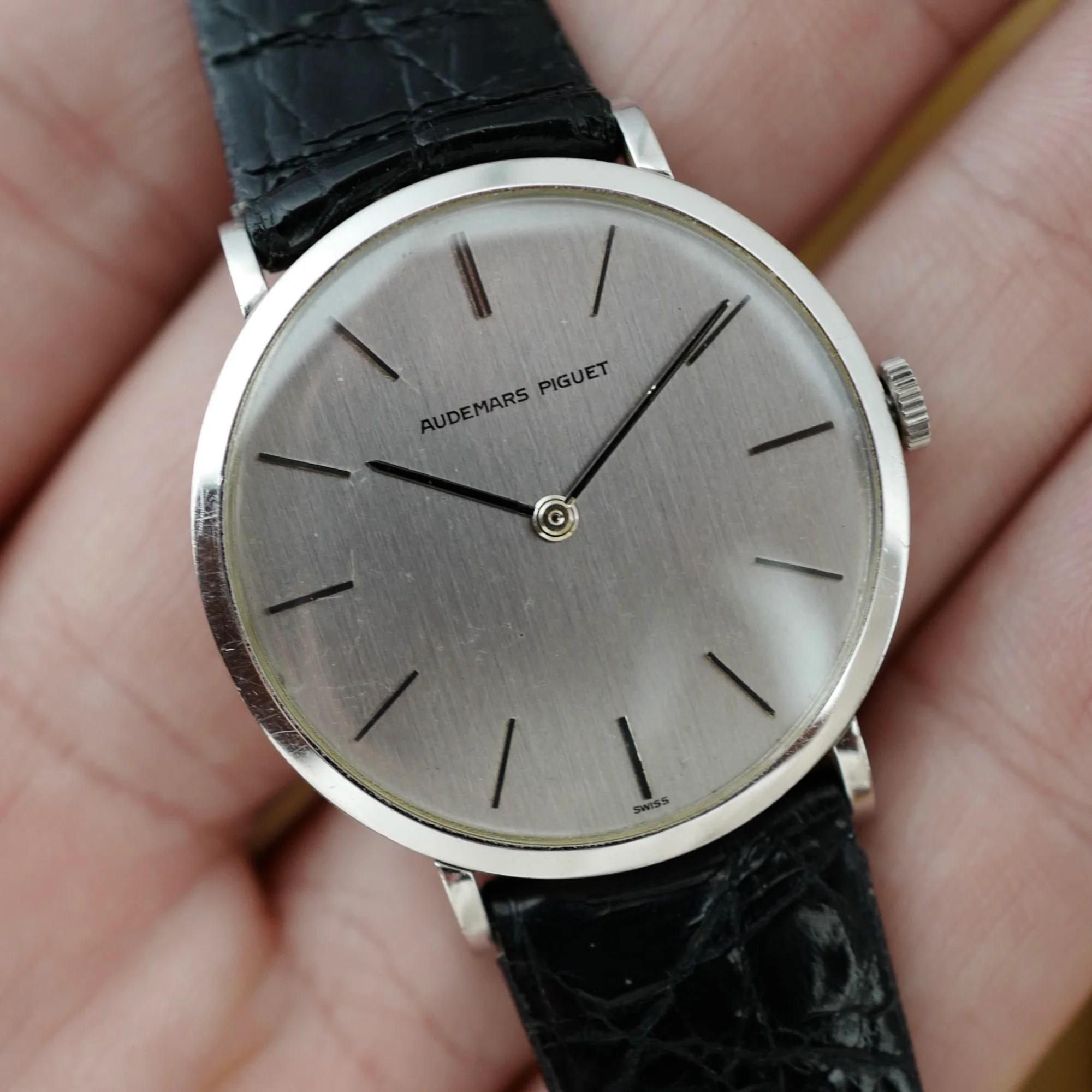 Audemars Piguet White Gold Round Dress Watch - Image 5