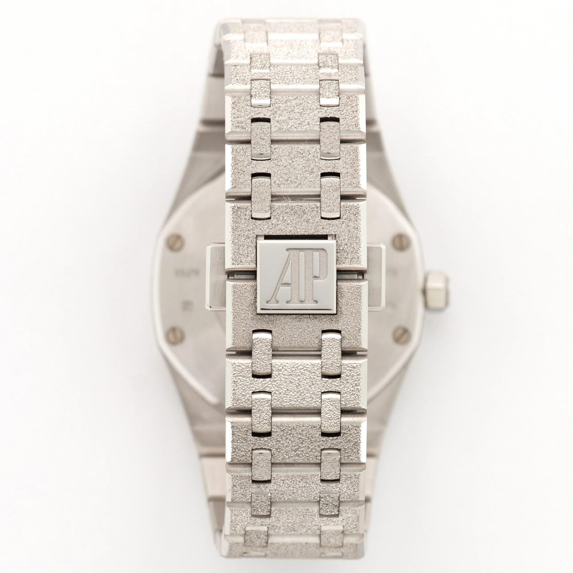 Audemars Piguet White Gold Royal Oak Frosted Watch Ref. 67653 - Image 4