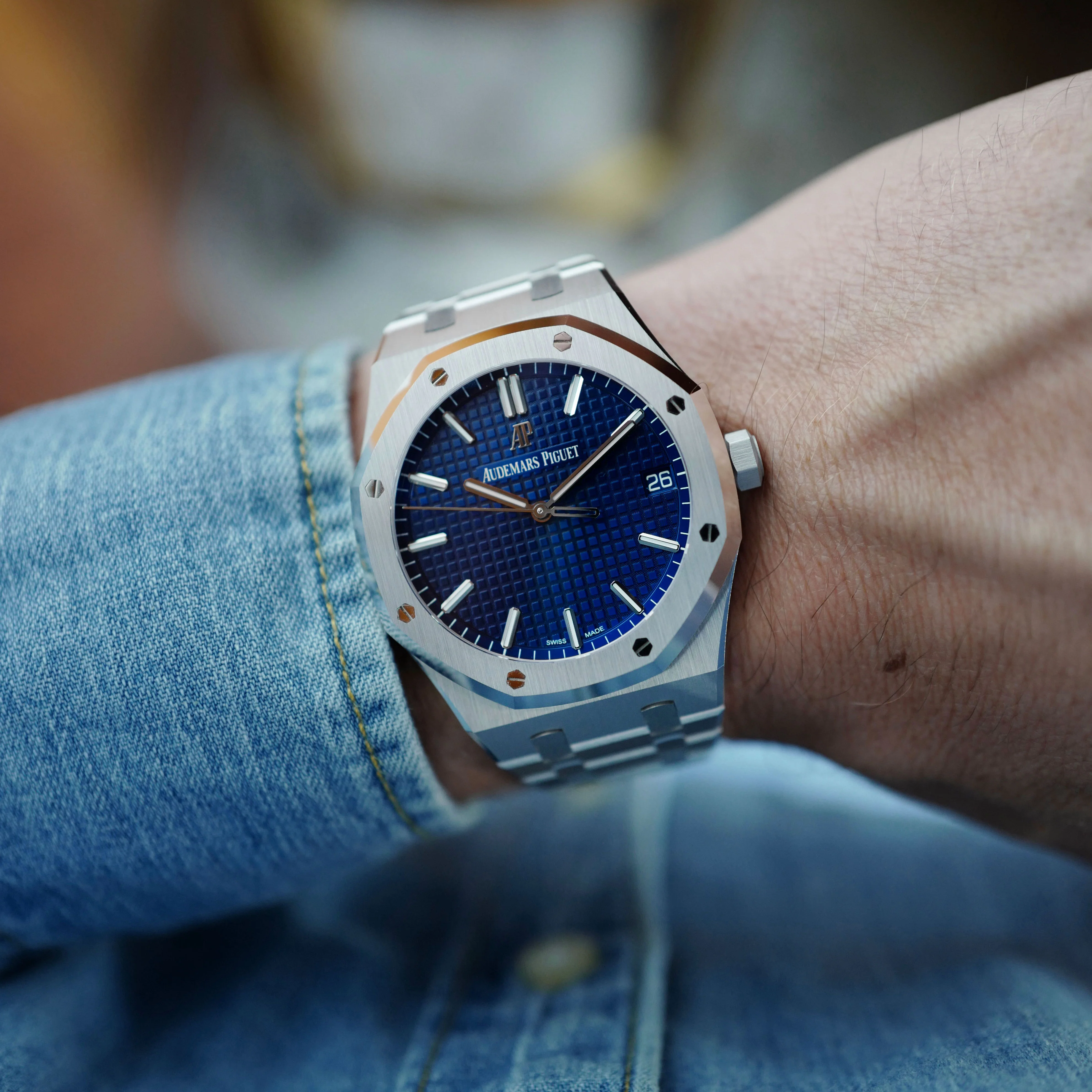 Audemars Piguet White Gold Royal Oak Ref. 15503 Limited Edition for Japan - Image 6