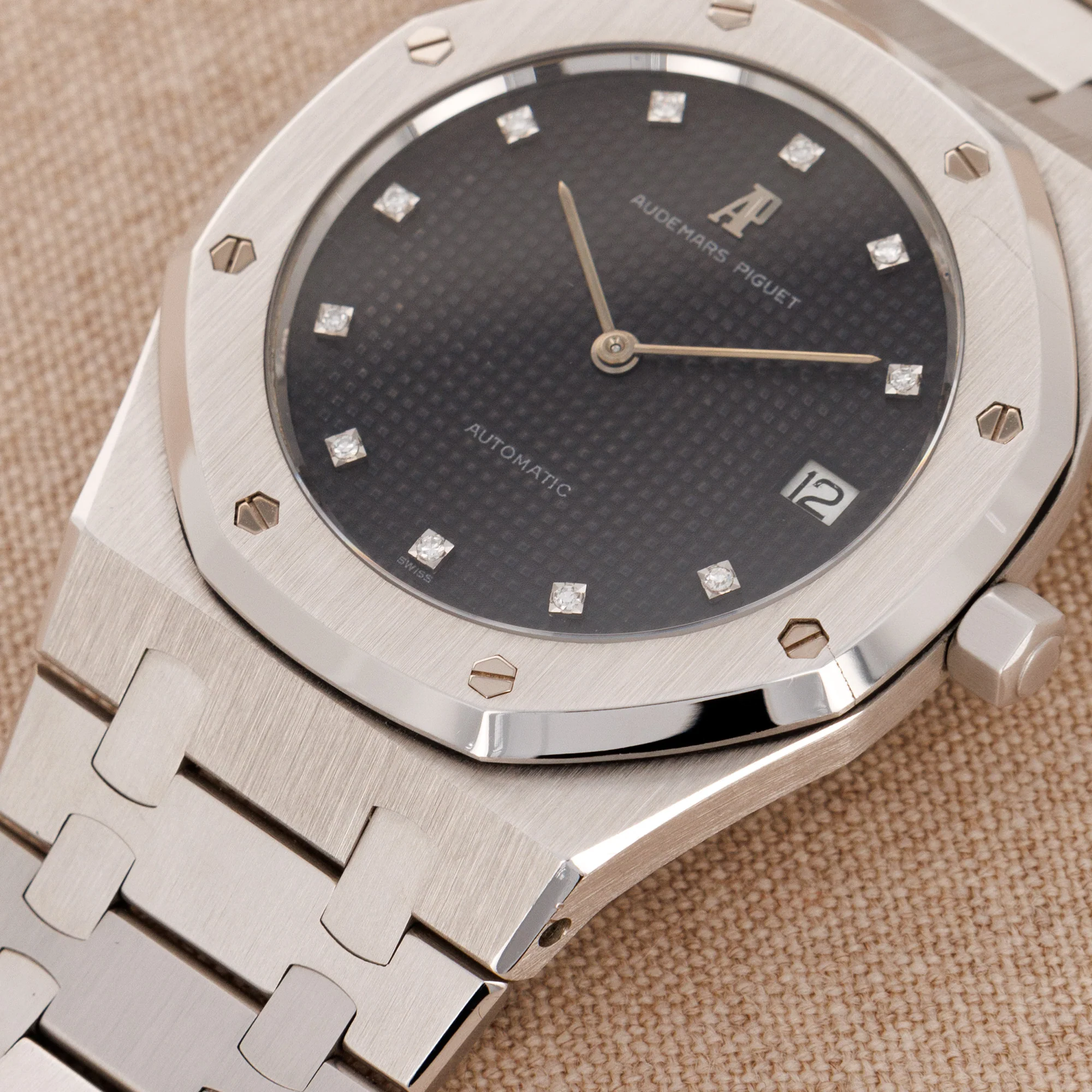 Audemars Piguet White Gold Royal Oak Ref. 5402 - Image 4