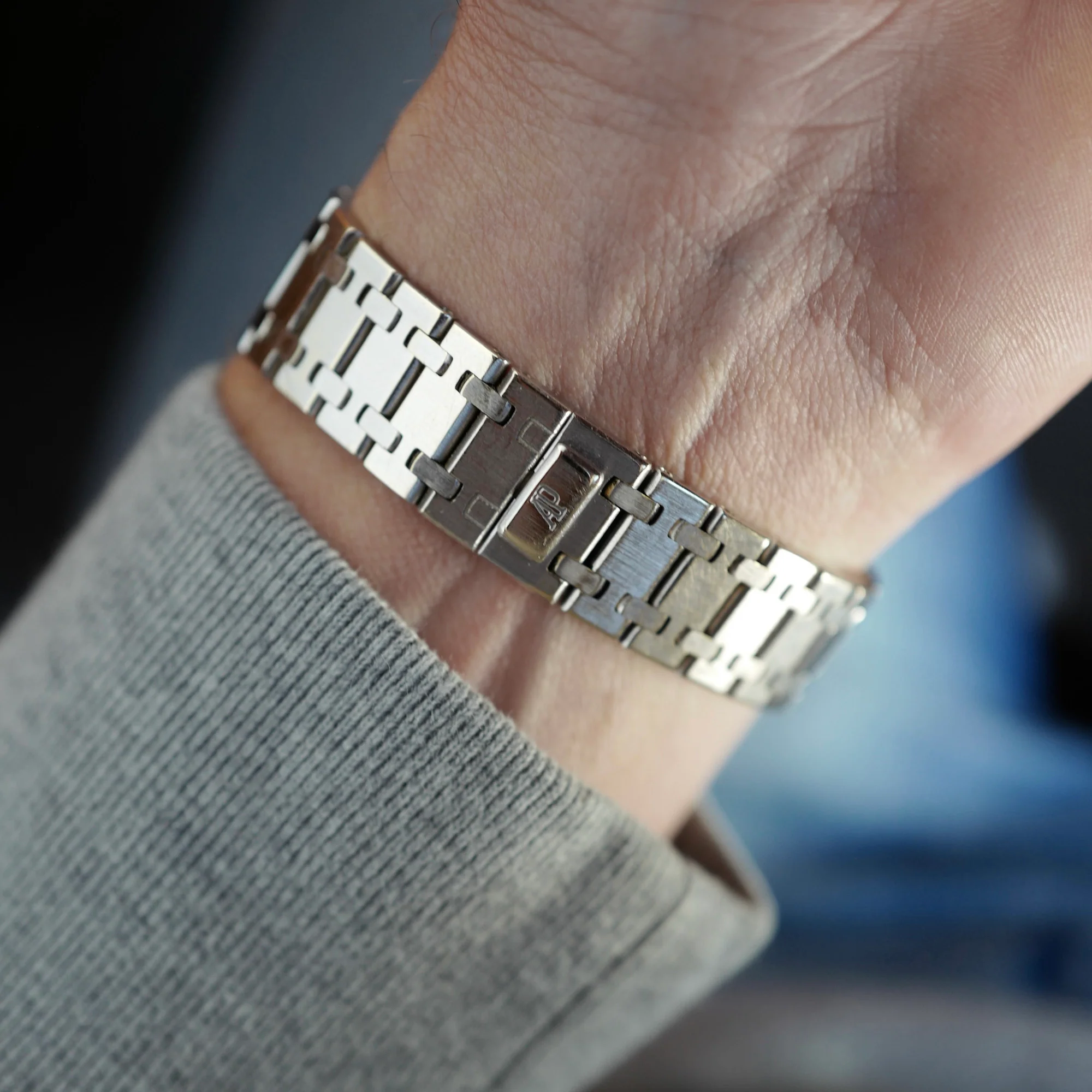 Audemars Piguet White Gold Royal Oak Ref. 56175 - Image 6