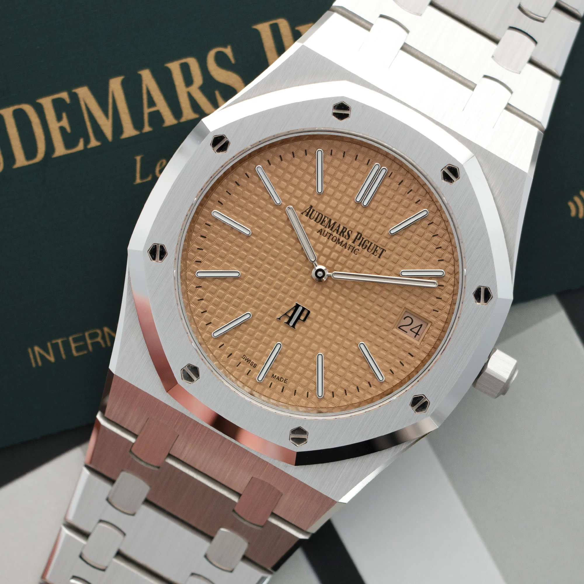 Audemars Piguet White Gold Royal Oak Salmon Dial Watch Ref. 15202 - Image 2
