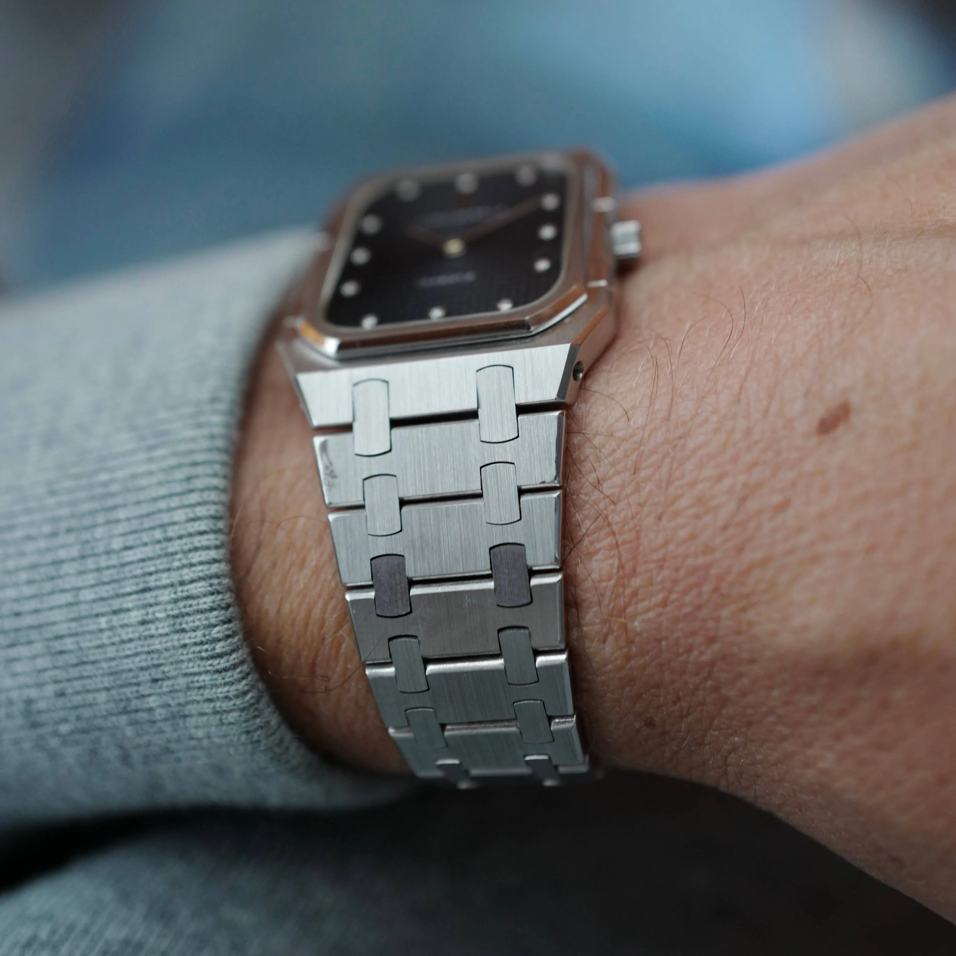 Audemars Piguet White Gold Royal Oak Watch Ref. 6005 - Image 4