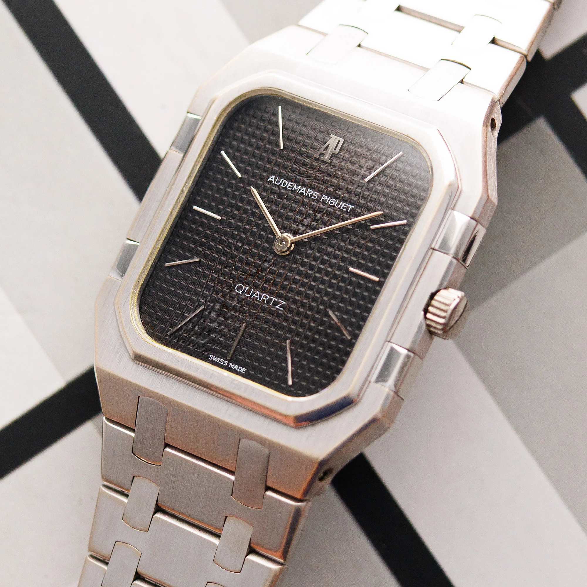 Audemars Piguet White Gold Royal Oak Watch Ref. 6005 - Image 2