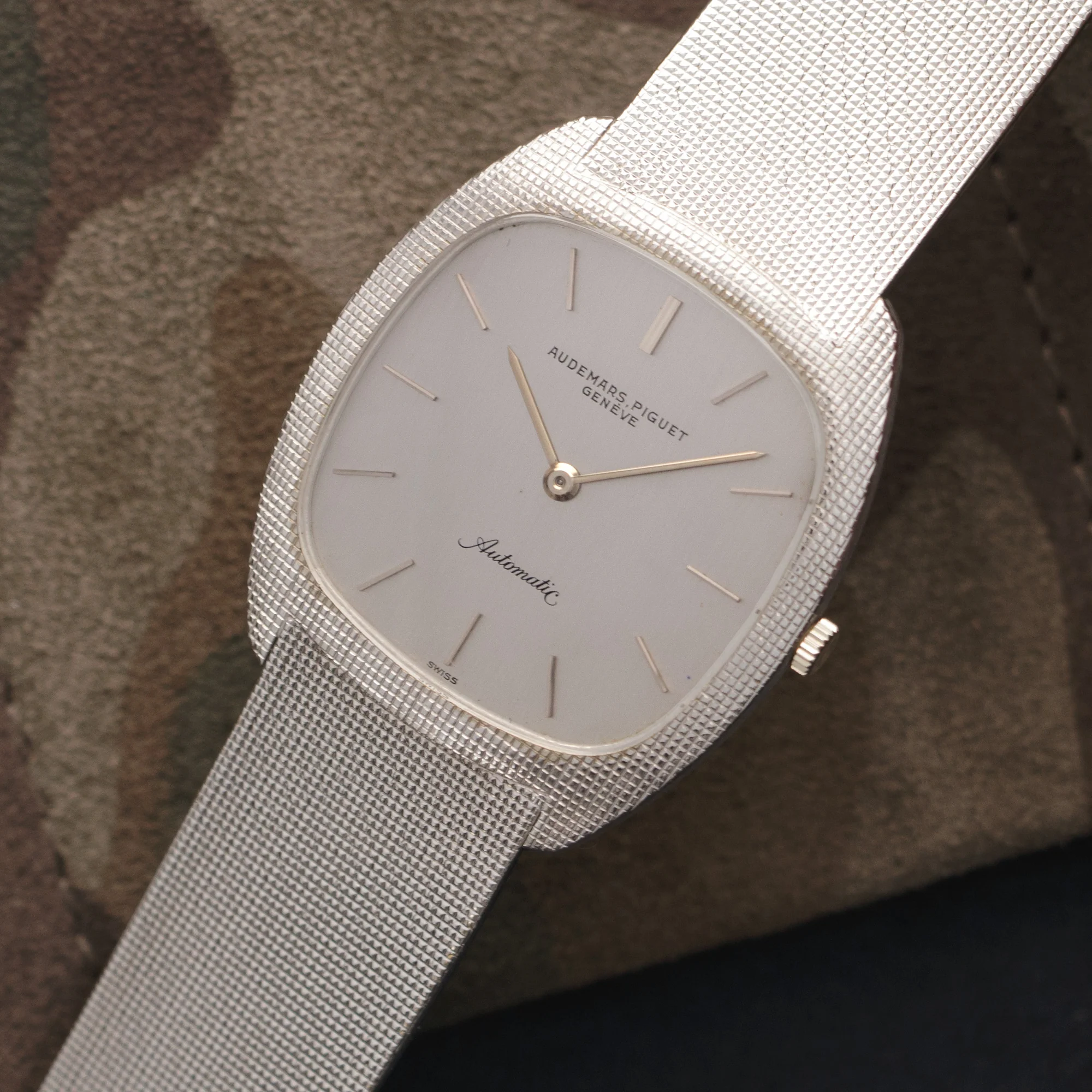 Audemars Piguet White Gold Tonneau Automatic Watch - Image 2