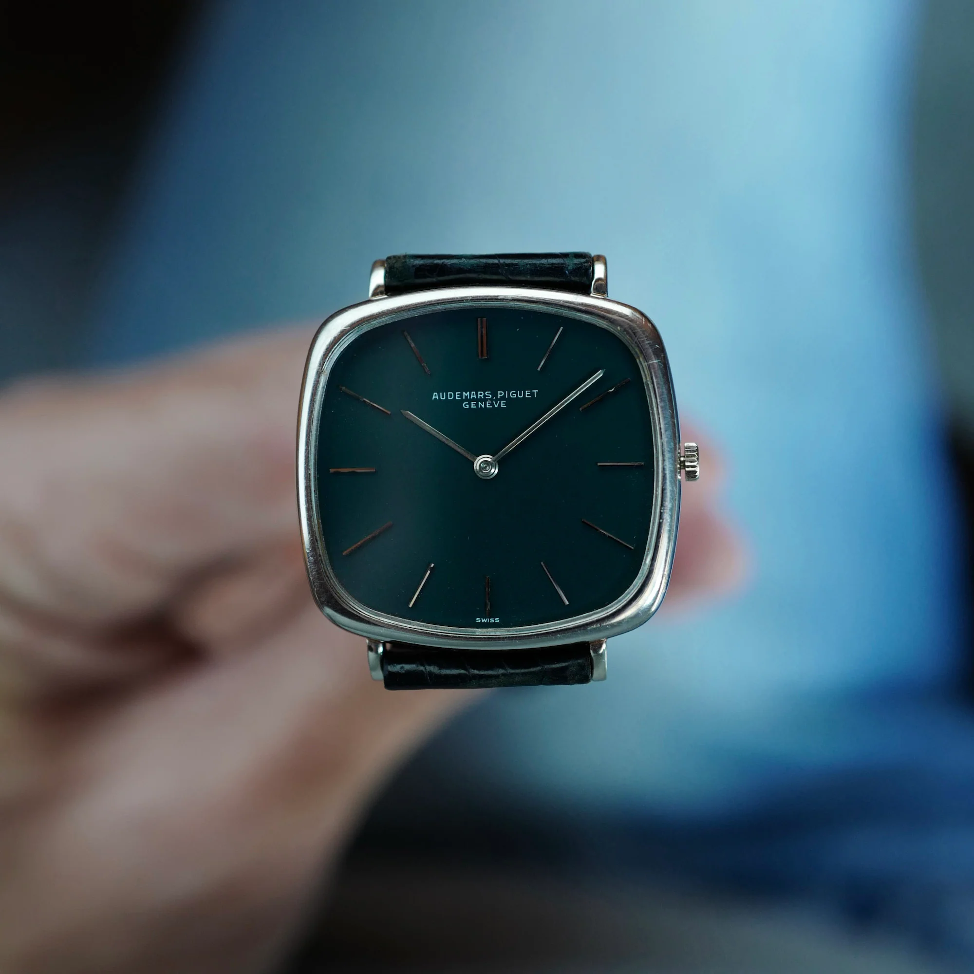 Audemars Piguet White Gold TV Shaped Watch - Image 4