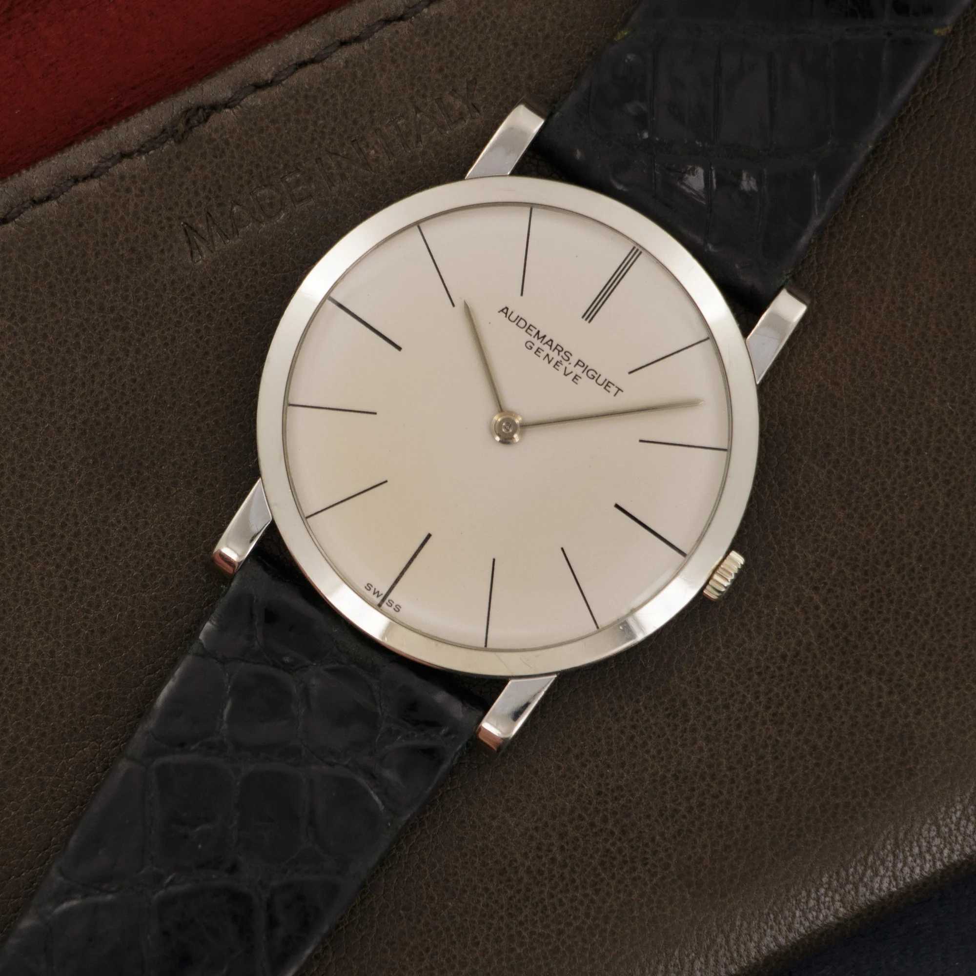 Audemars Piguet White Gold Ultra-Thin Strap Watch - Image 2