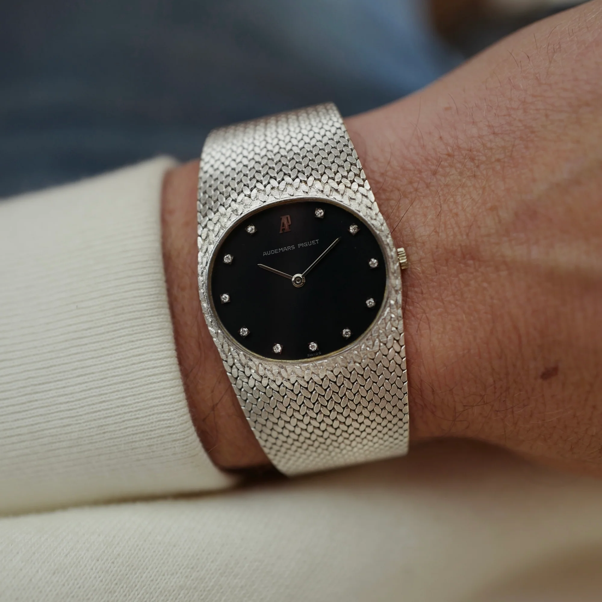 Audemars Piguet White Gold Vintage Oval Watch - Image 2