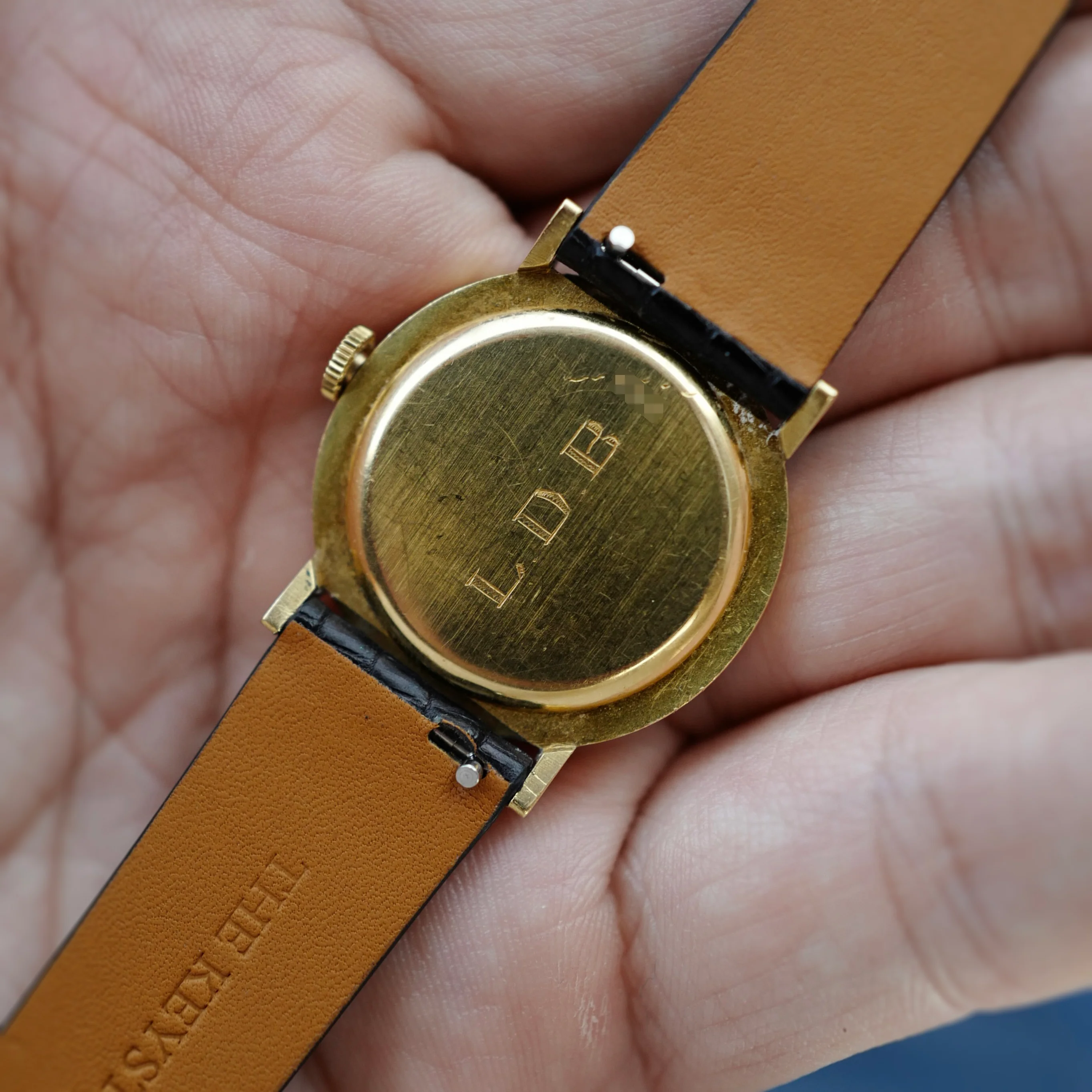 Audemars Piguet Yellow Gold and White Gold Watch with Sapphires - Image 4