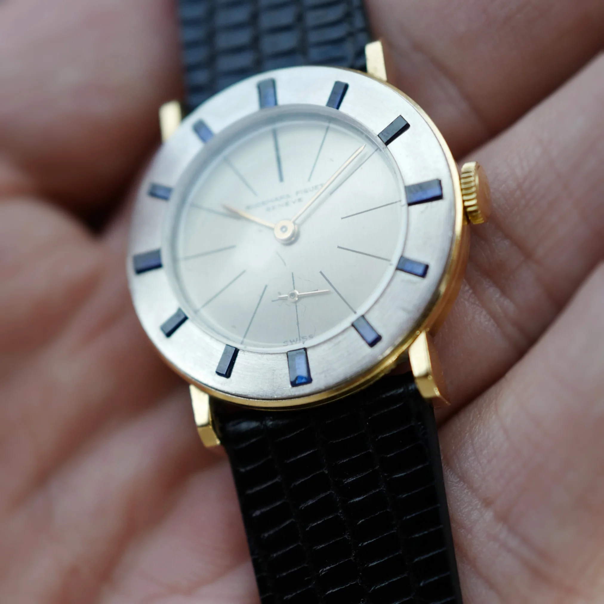Audemars Piguet Yellow Gold and White Gold Watch with Sapphires - Image 5