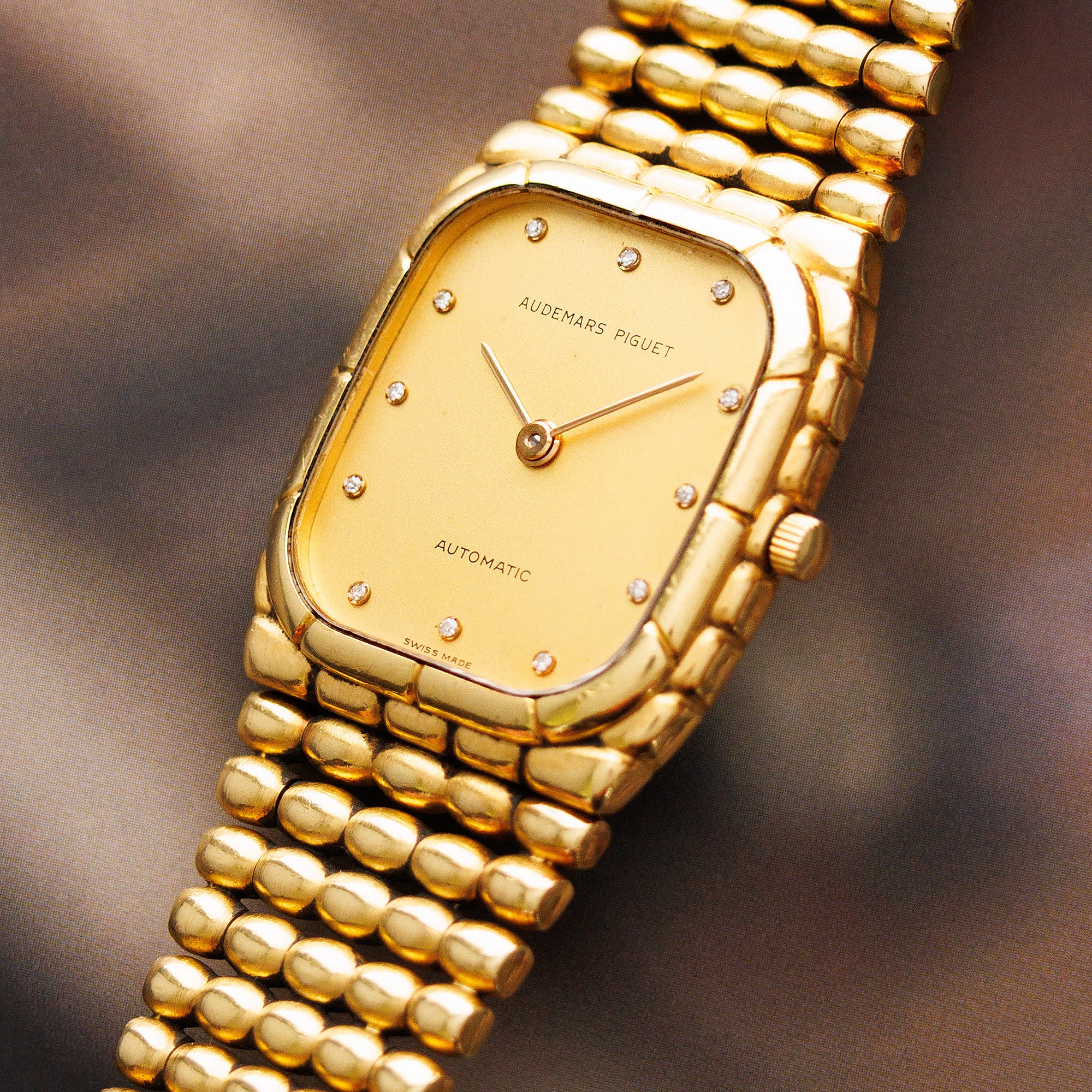 Audemars Piguet Yellow Gold Automatic Bamboo Bullet Bracelet Watch - Image 2