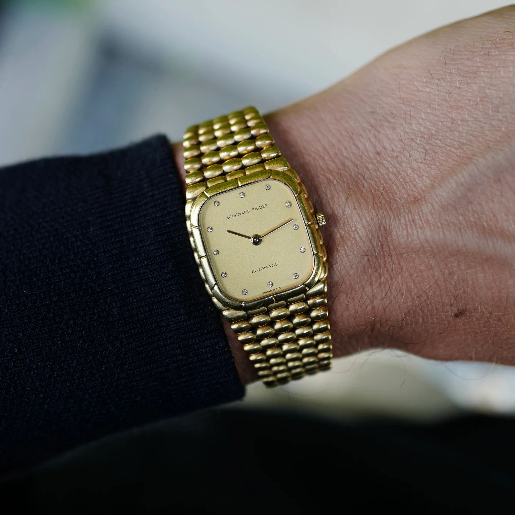 Audemars Piguet Yellow Gold Automatic Bamboo Bullet Bracelet Watch - Image 5