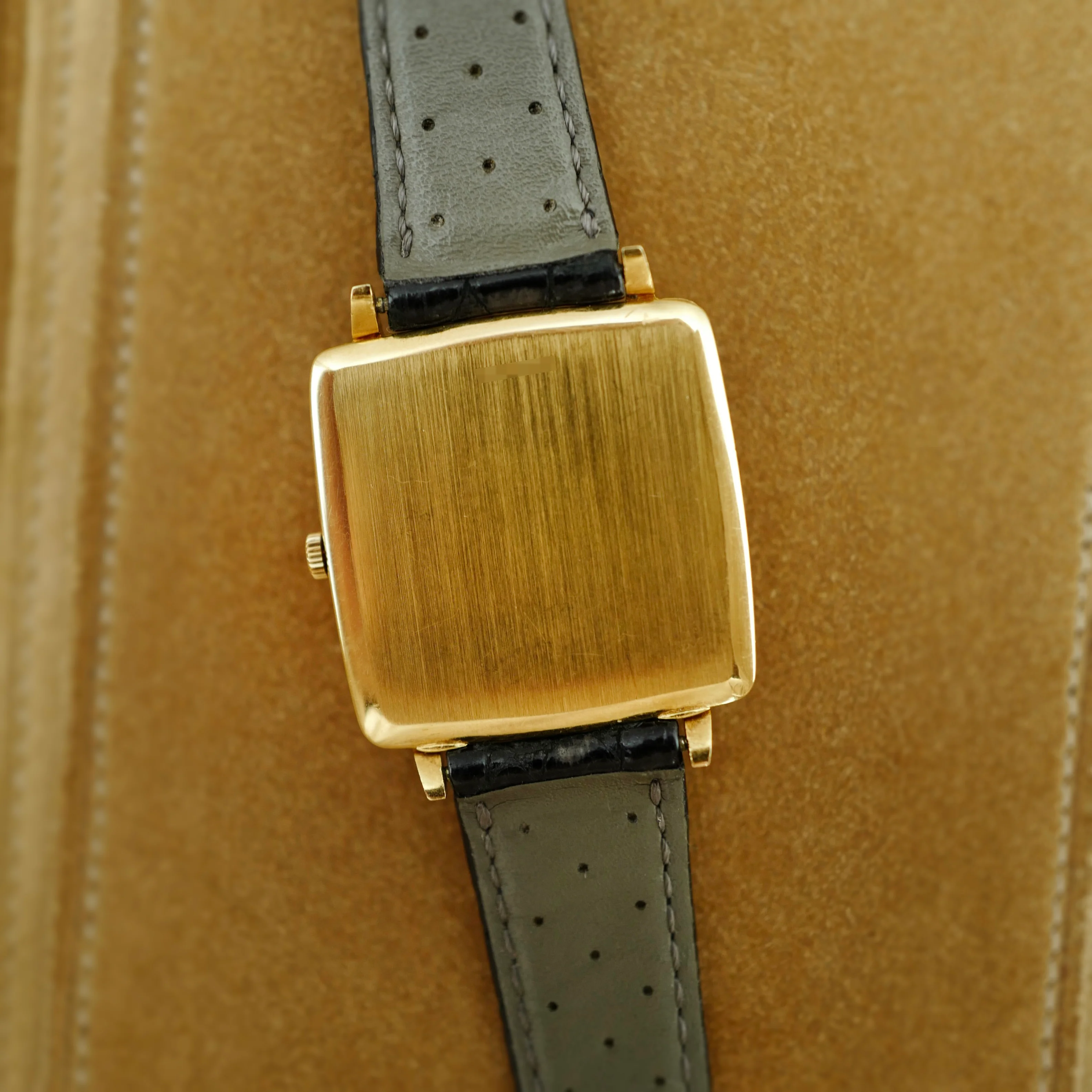 Audemars Piguet Yellow Gold Automatic Square Watch (New Arrivals) - Image 4