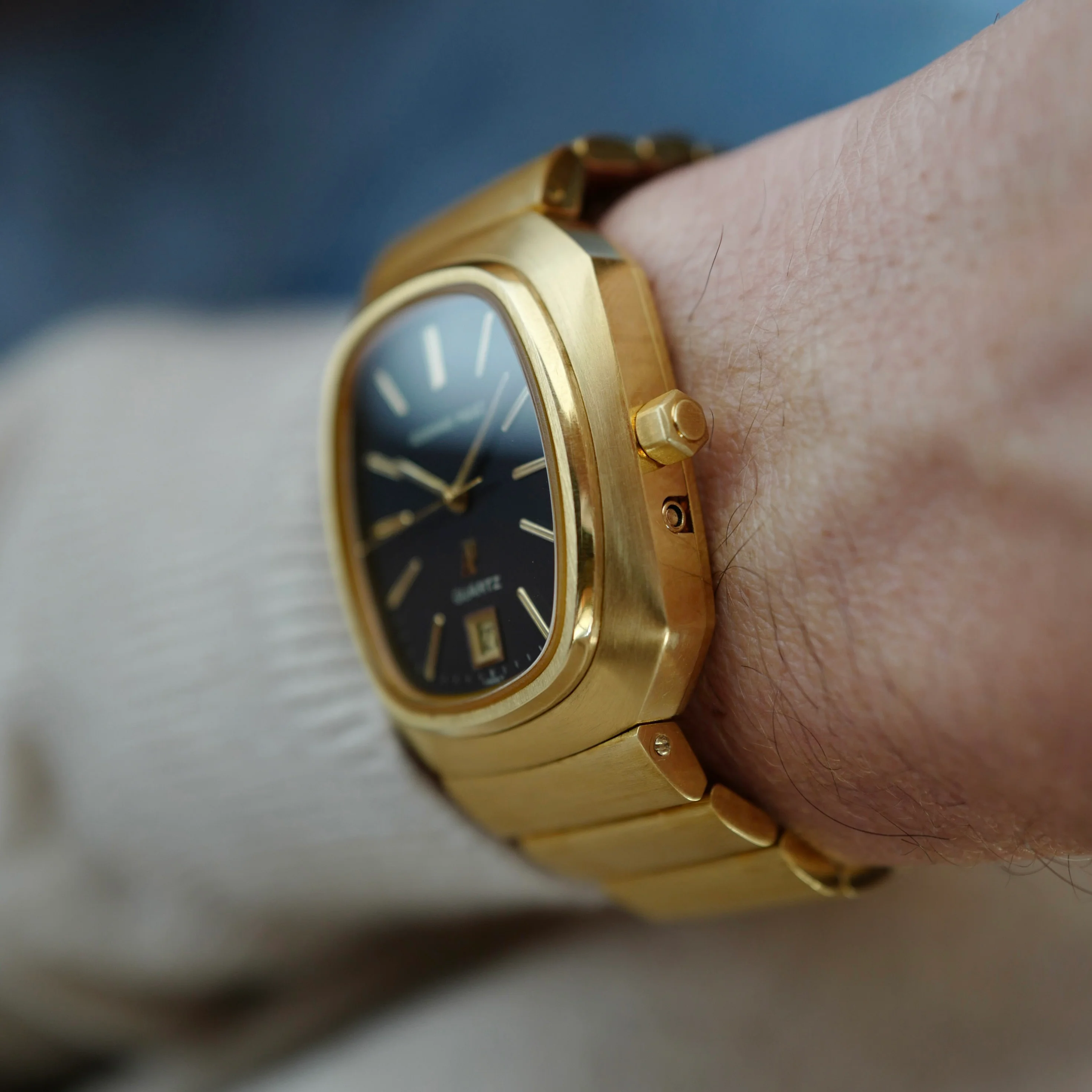 Audemars Piguet Yellow Gold Beta 21 Watch Ref. 6001 - Image 8