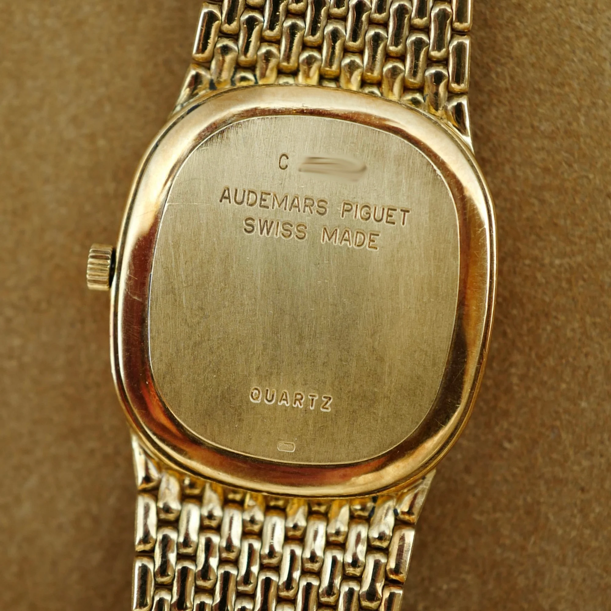 Audemars Piguet Yellow Gold Bracelet Watch Ref. BA56440 - Image 4